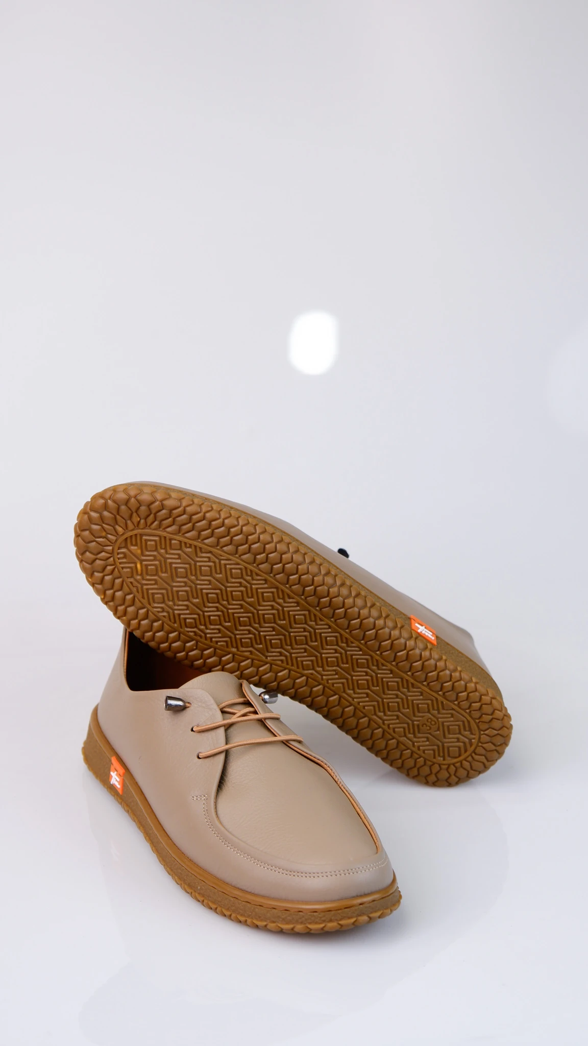 Latitude Model Hakiki Deri Kadın Sneaker Ayakkabı - Bej