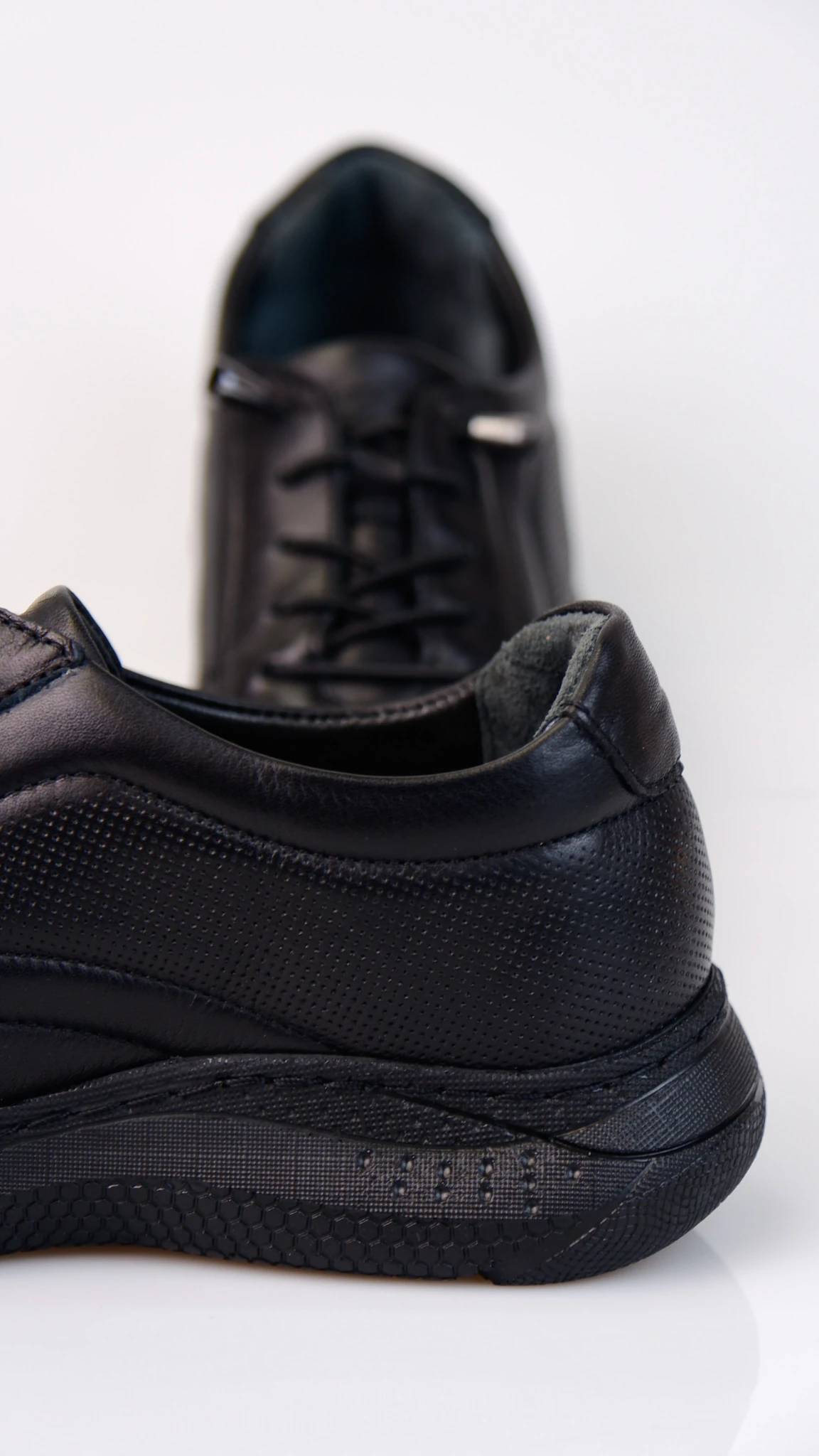 Core Model Hakiki Deri Kadın Sneaker Ayakkabı