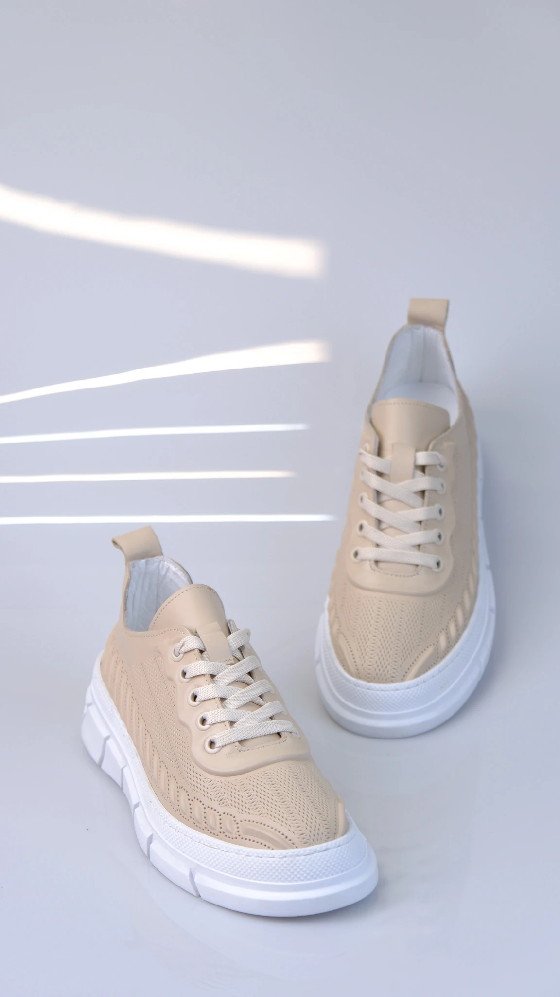 Maxi Model Kadın Günlük  Hakiki Deri Sneaker Ayakkabı