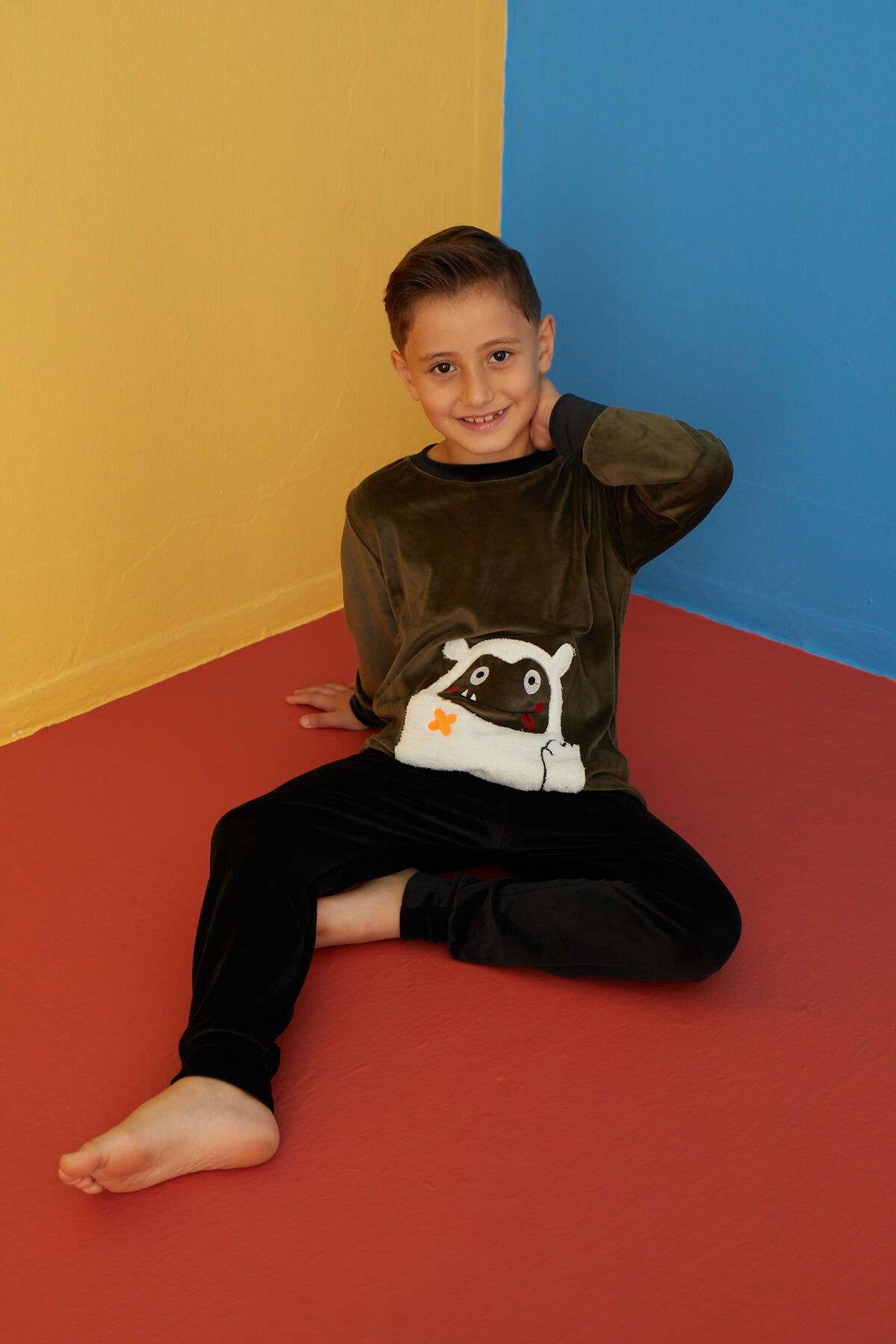 Ayıcık Desenli Kadife Çocuk Pijama Takımı
