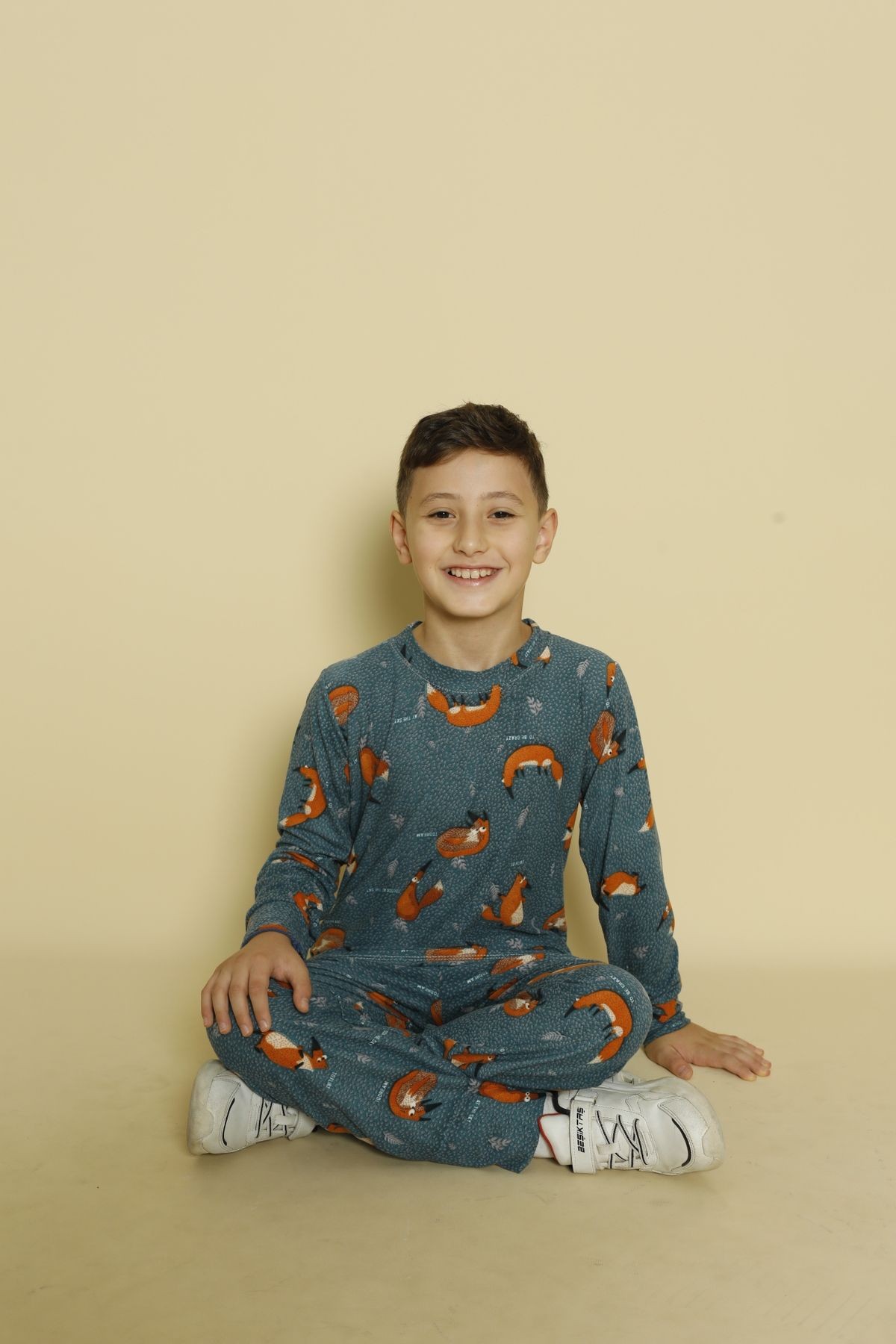 Süet Erkek Çocuk Pijama Takımı