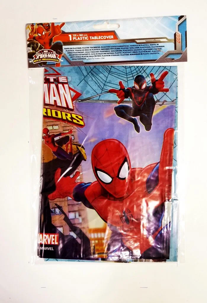 Spiderman Masa Örtüsü