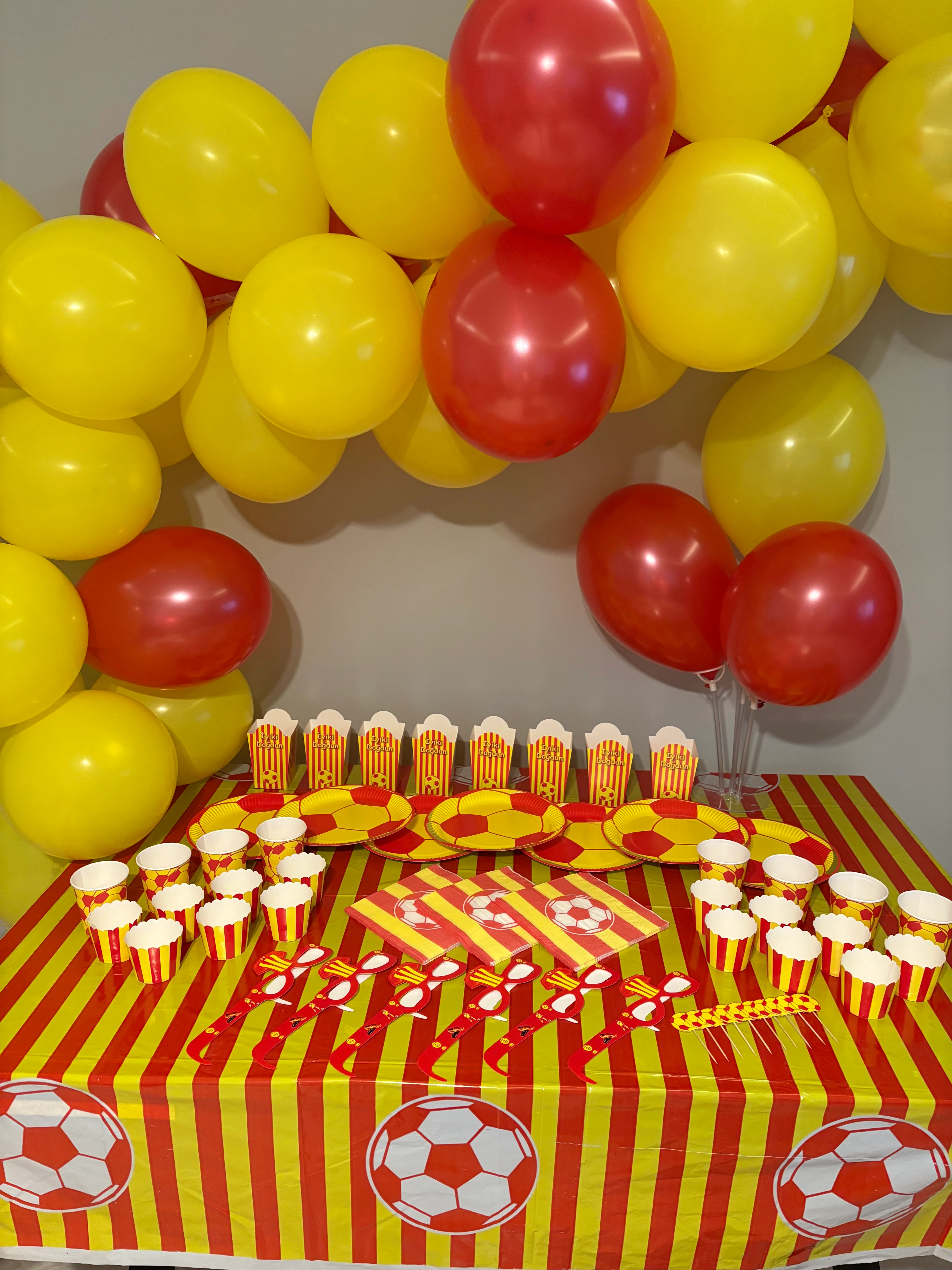 Galatasaray Temalı Doğum Günü Parti Seti