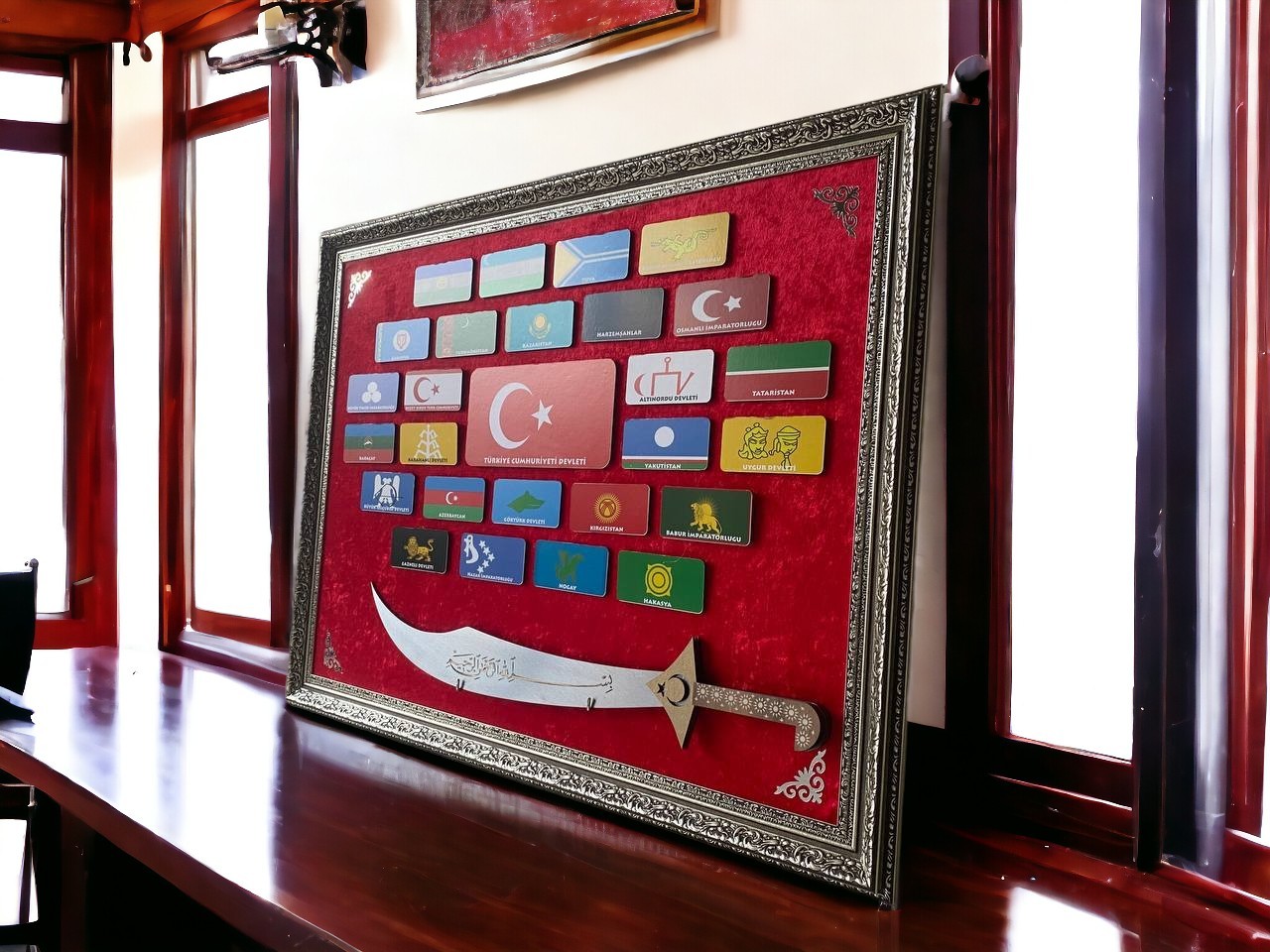27 Büyük Türk Devletleri Kılıçlı Tablo 60x80 cm