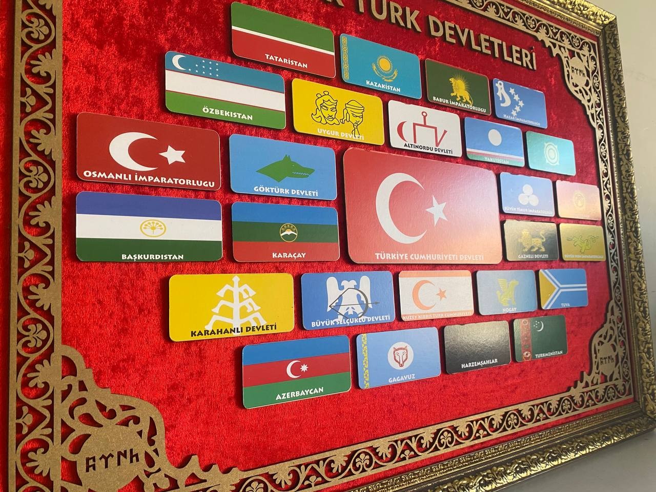Desenli 27 Büyük Türk Devleti Tablo 60x80 cm
