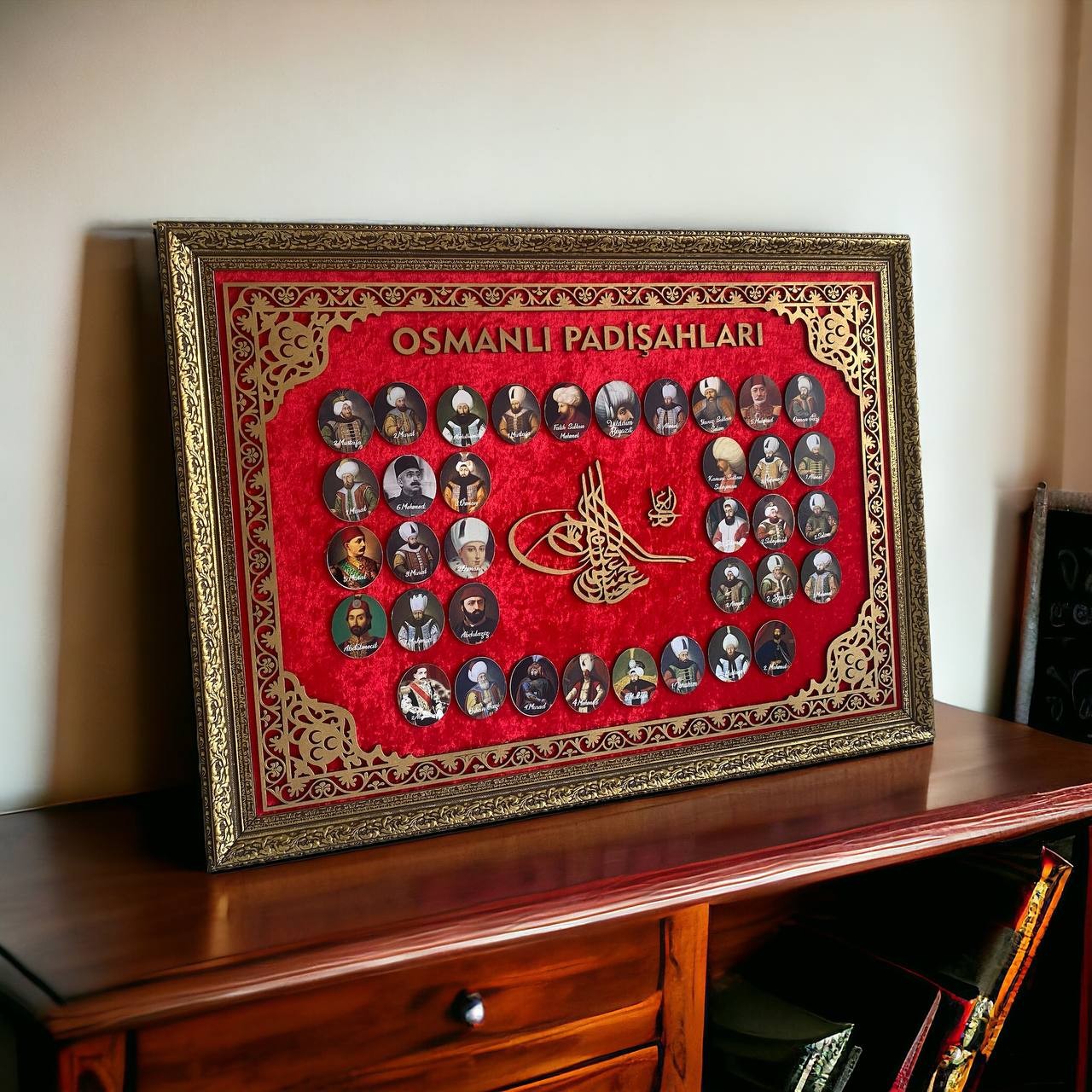 36 Osmanlı Padişahları Desenli Tablo 60x80 cm