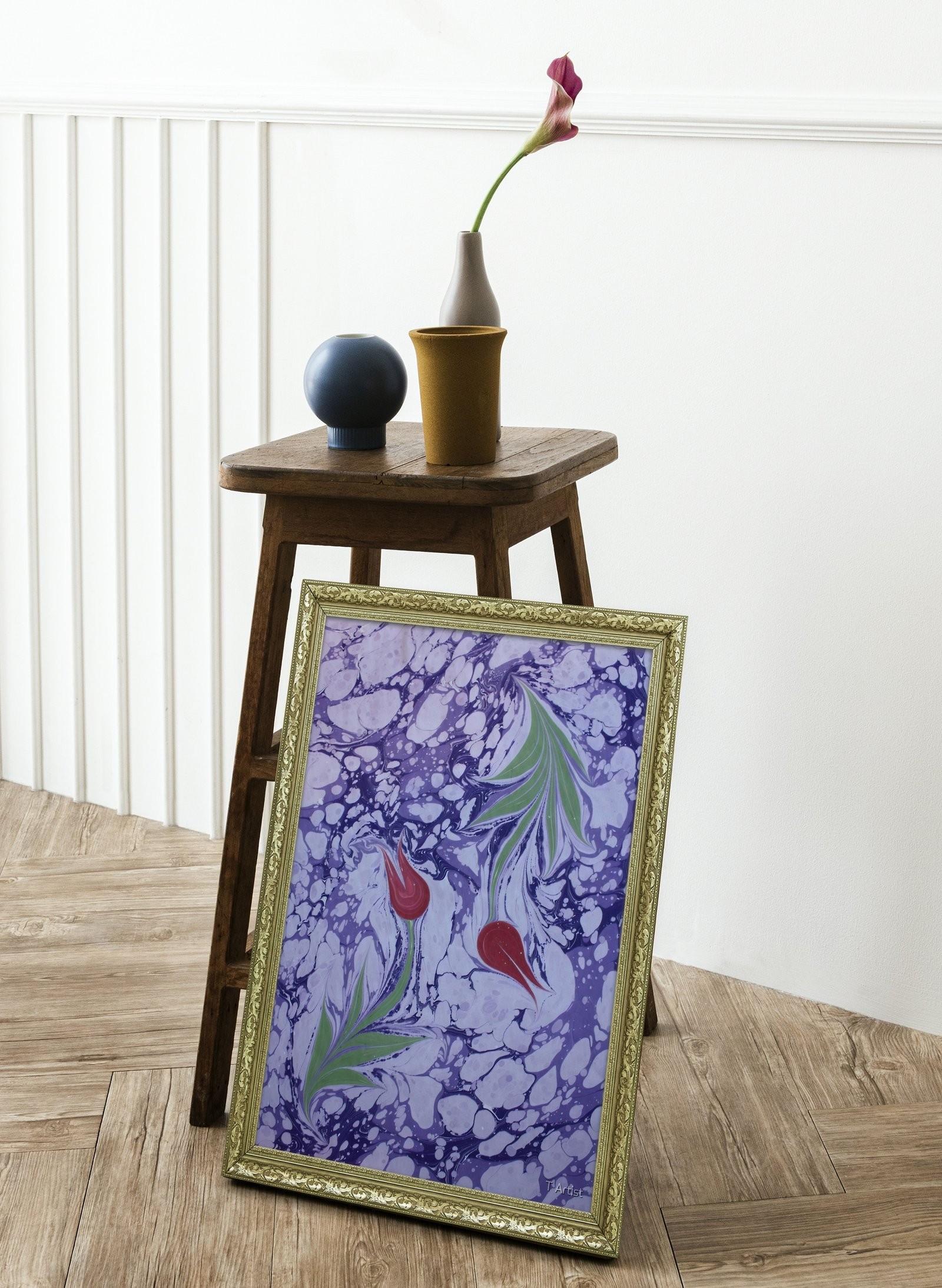 Mor Zemin Üzerine Dağılmış Lale Motifli Ebru 60x80 cm Çerçeveli Tablo