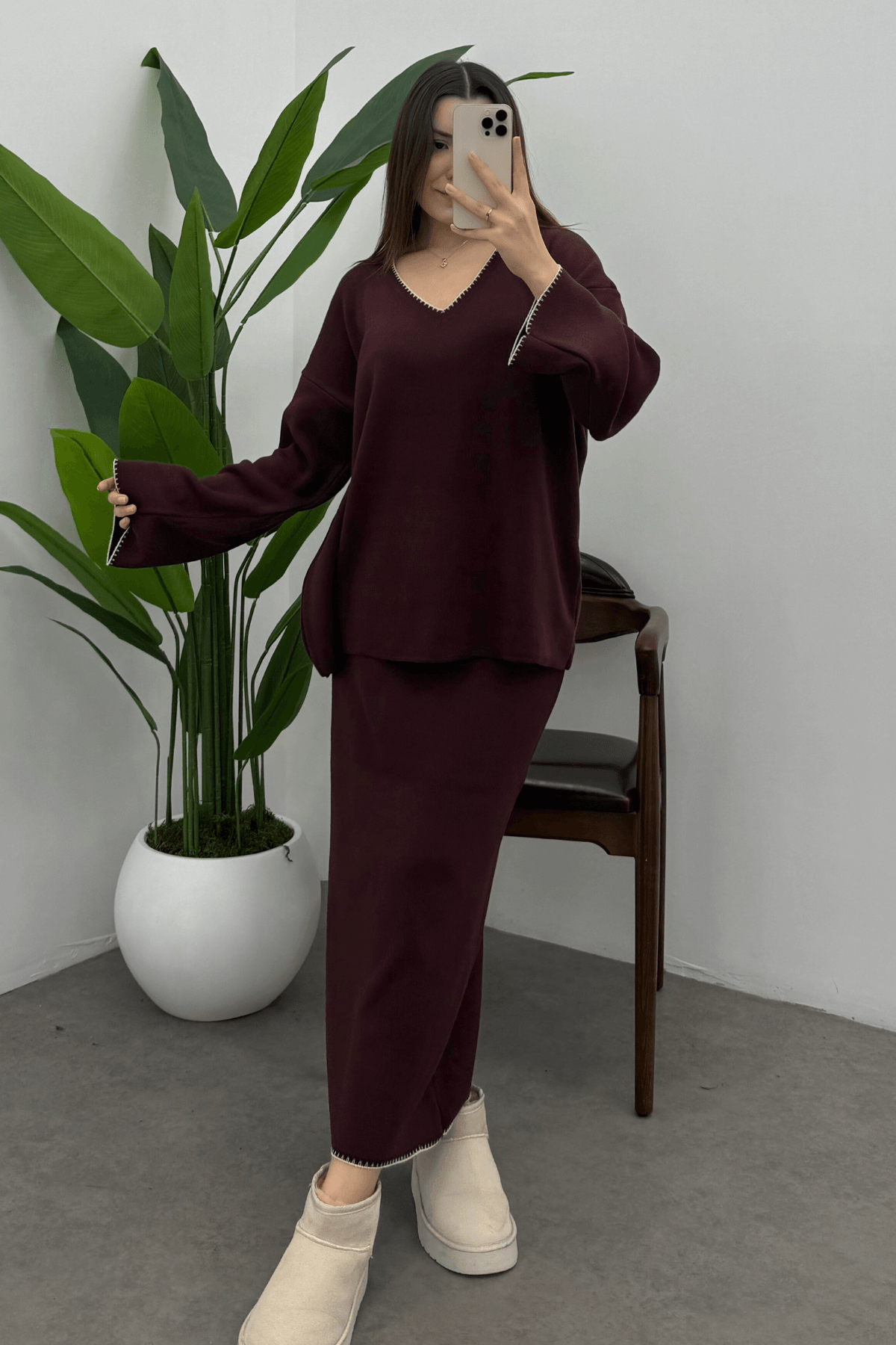 Kadın Bordo Çoban Dikiş Detaylı V Yaka Kazak Etek Triko Takım