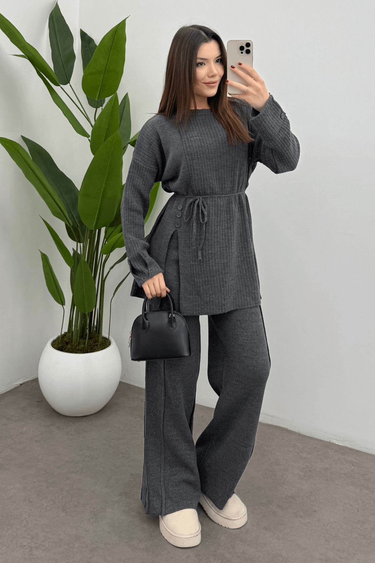 Kadın Gri Bel Bağlamalı Düğme Detaylı Fitilli Triko Kazak Pantolon İkili Takım