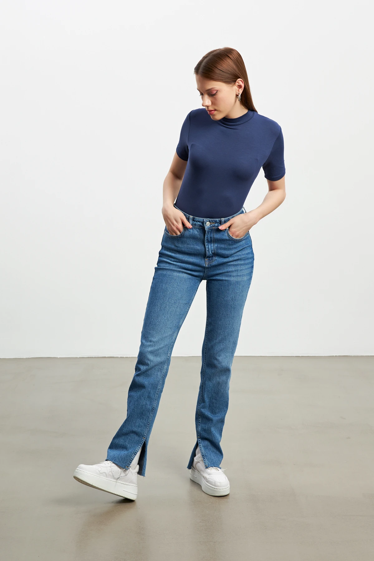 Kadın Lacivert Kısa Kol Bluz