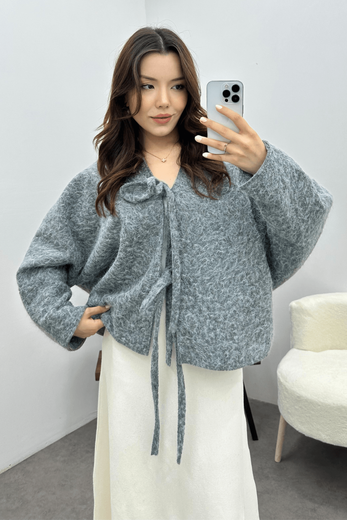 Kadın Gri Bağcık Detaylı İthal Kaşe Ceket