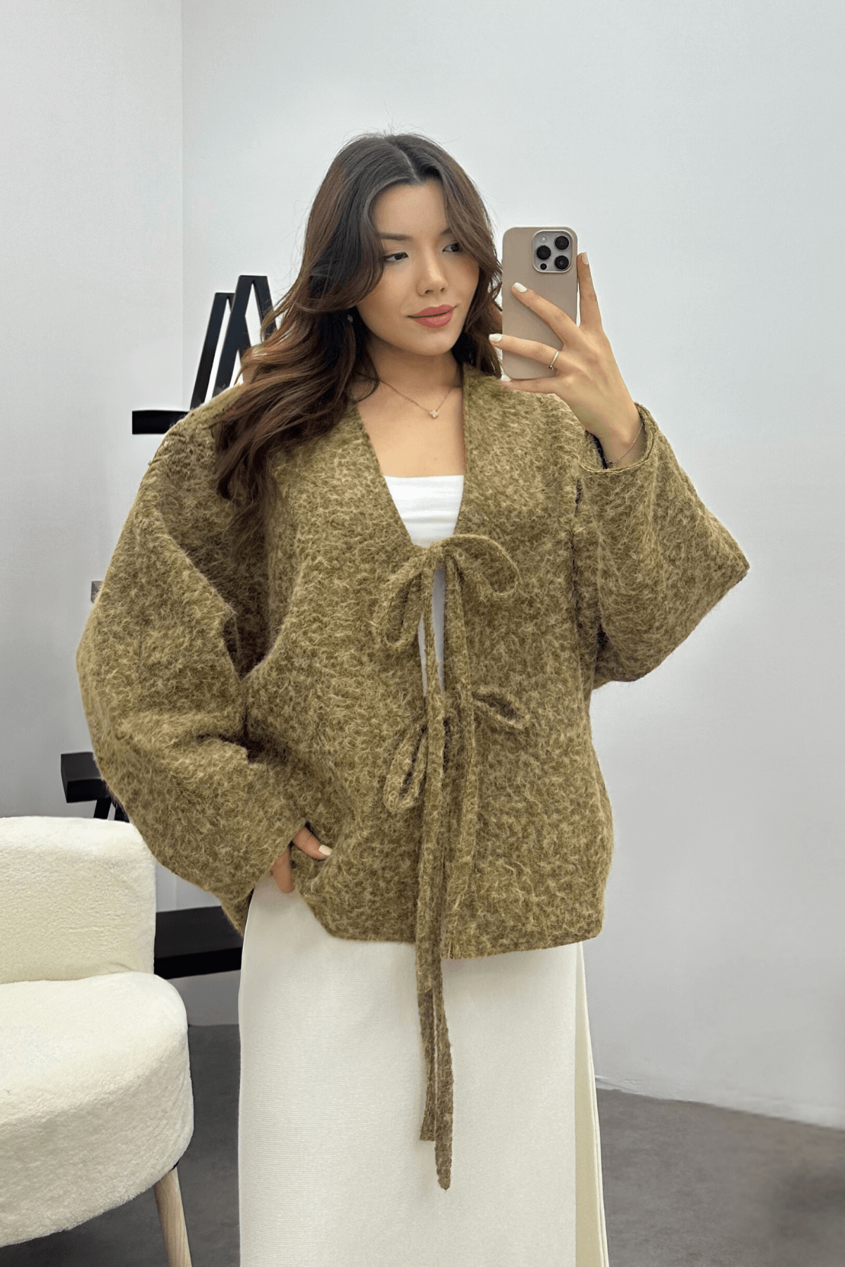 Kadın Toprak Yeşili Bağcık Detaylı İthal Kaşe Ceket