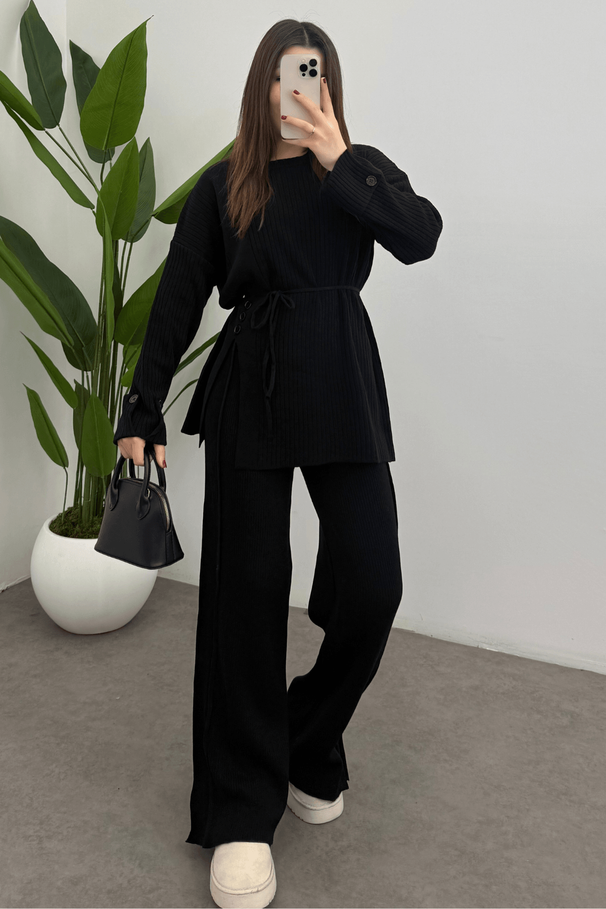 Kadın Siyah Bel Bağlamalı Düğme Detaylı Fitilli Triko Kazak Pantolon İkili Takım