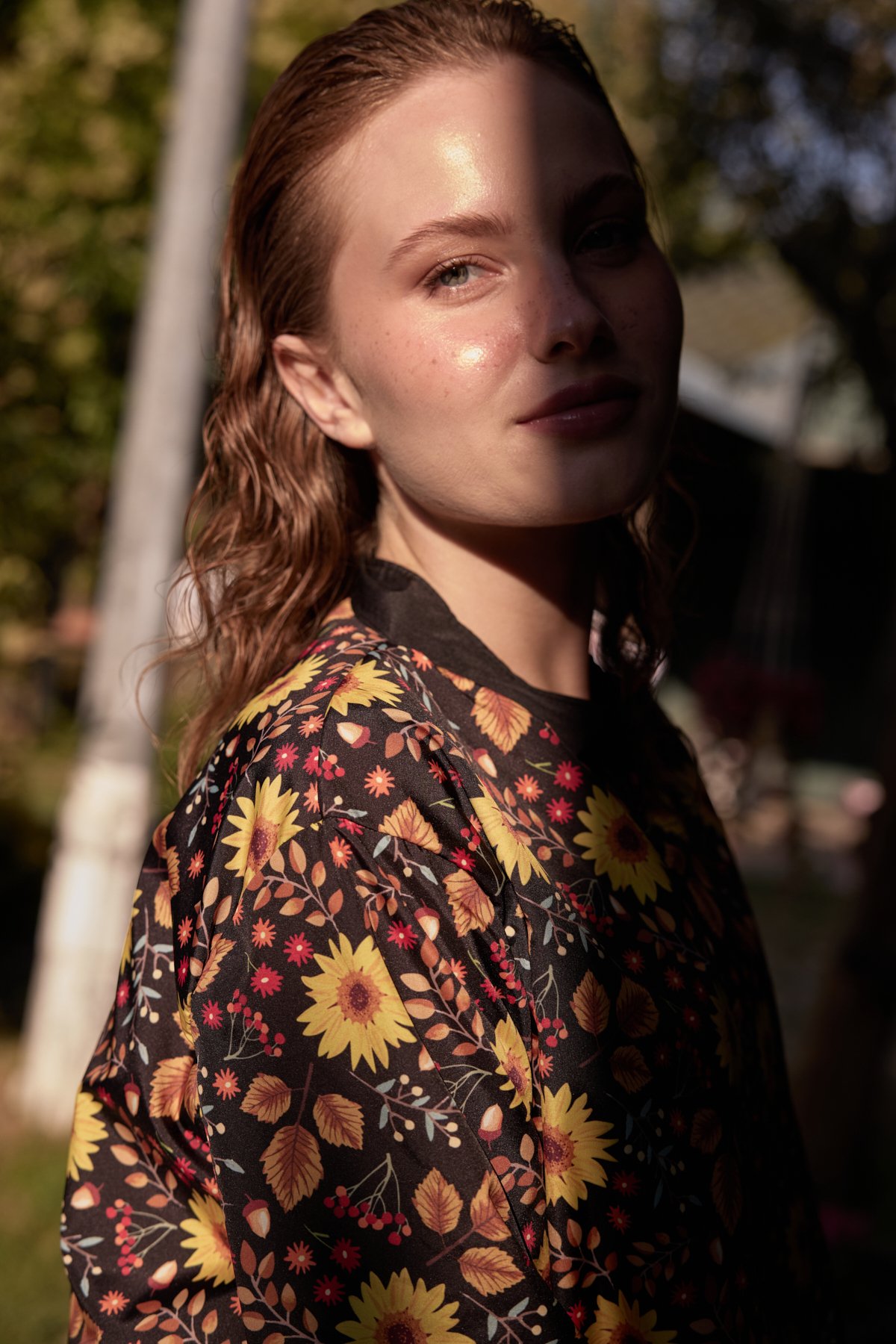 Kadın Tesettür Sunset Flowers Baskılı Tam Kapalı 3 Parça Mayo Takımı