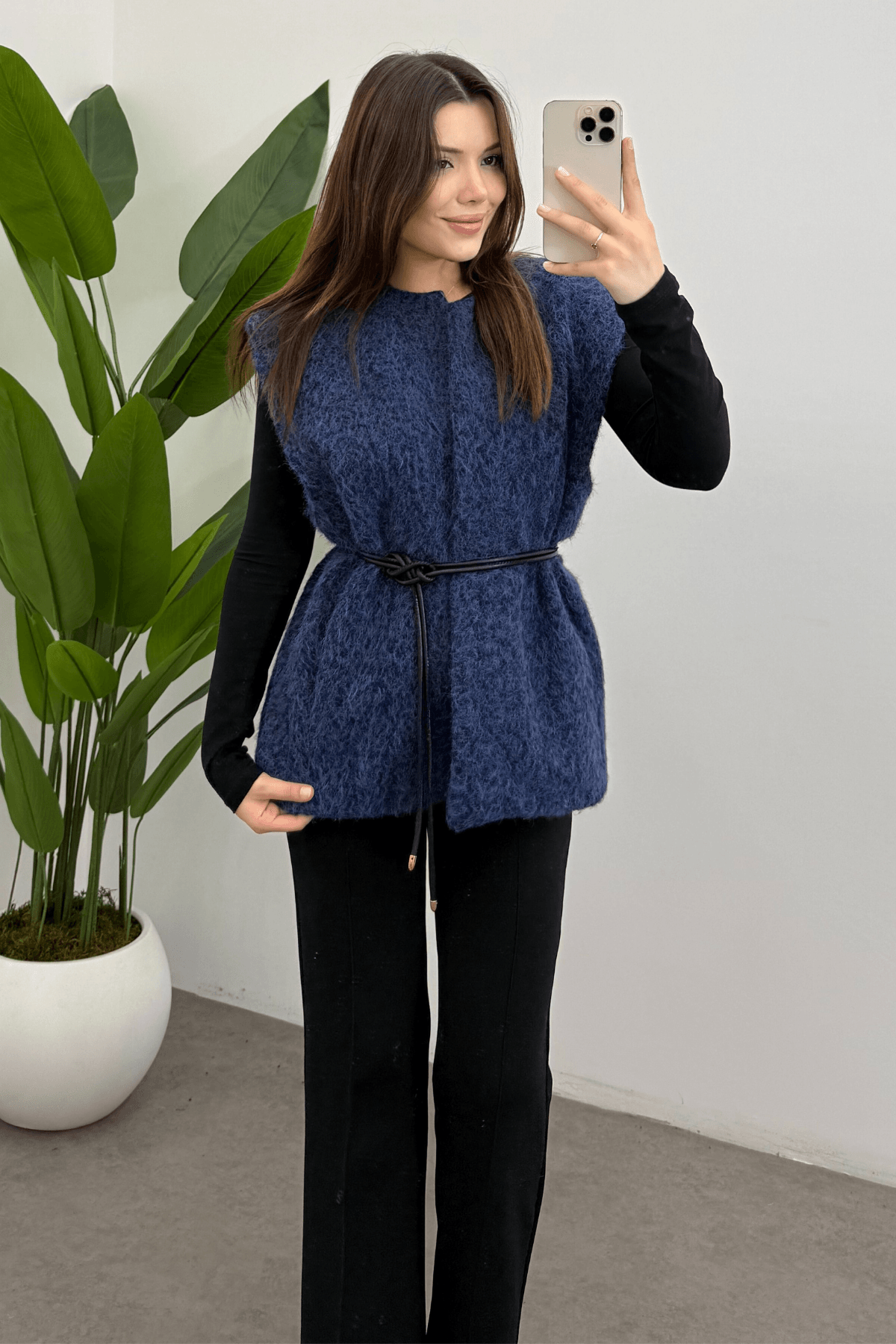 Lacivert Kemerli Kaşe Yelek