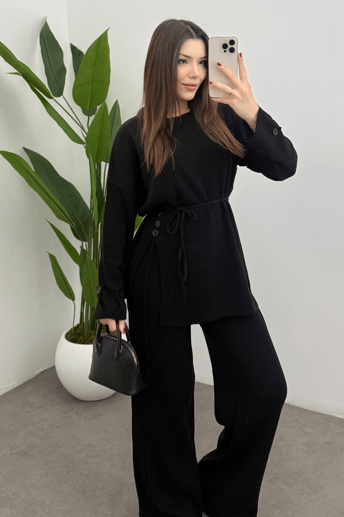 Kadın Siyah Bel Bağlamalı Düğme Detaylı Fitilli Triko Kazak Pantolon İkili Takım