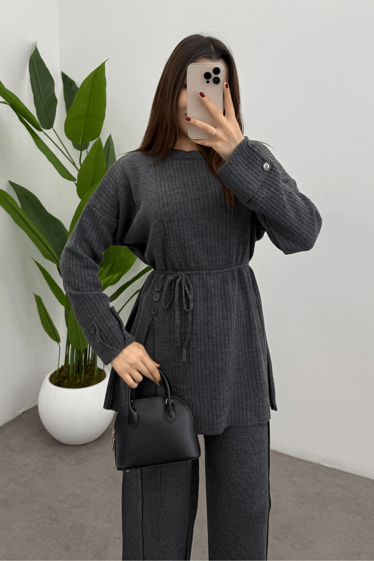 Kadın Gri Bel Bağlamalı Düğme Detaylı Fitilli Triko Kazak Pantolon İkili Takım