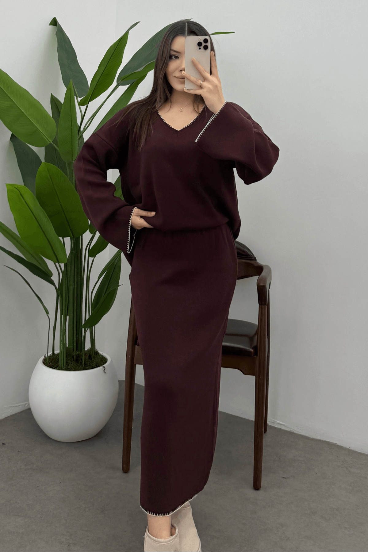 Kadın Bordo Çoban Dikiş Detaylı V Yaka Kazak Etek Triko Takım