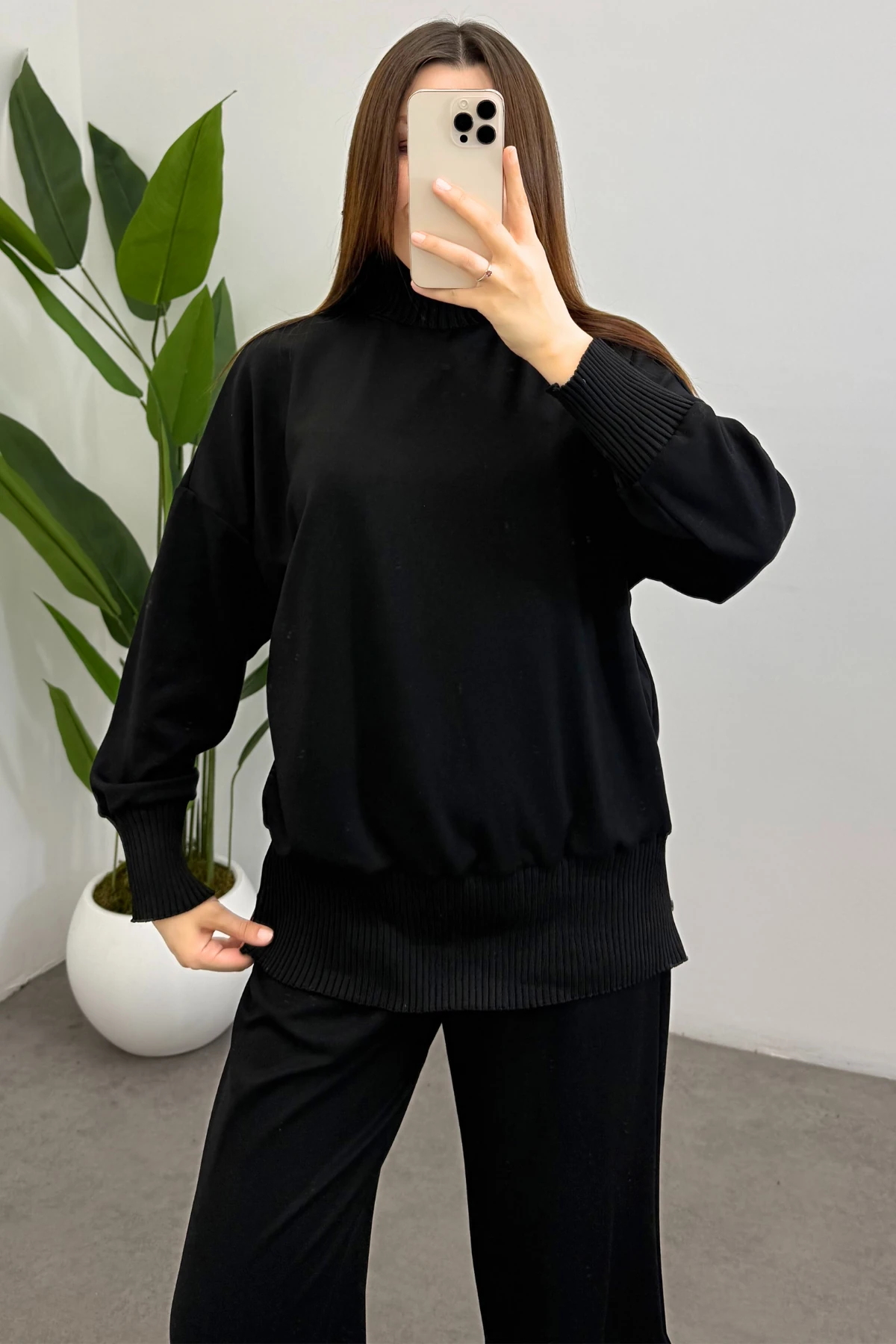 Kadın Siyah Balıkçı Yaka Yan Fermuar Detaylı Modal Takım