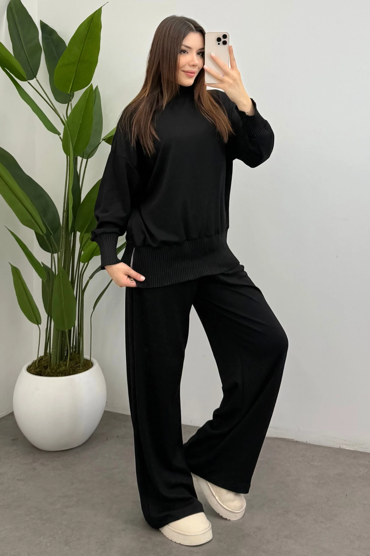 Kadın Siyah Balıkçı Yaka Yan Fermuar Detaylı Modal Takım