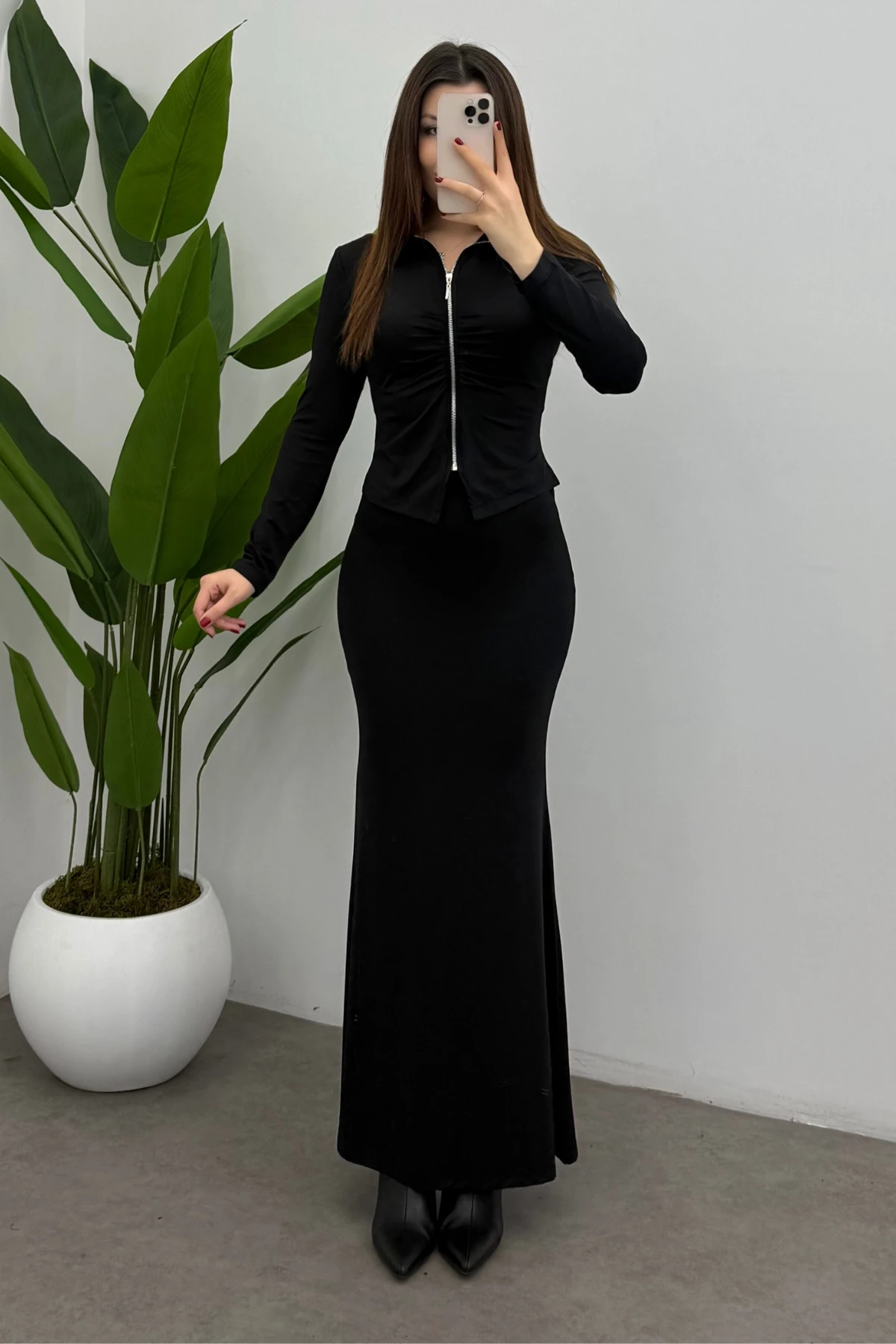 Siyah Polo Yaka Fermuarlı Crop- Midi Boy Etek Kadın Alt Üst Takım