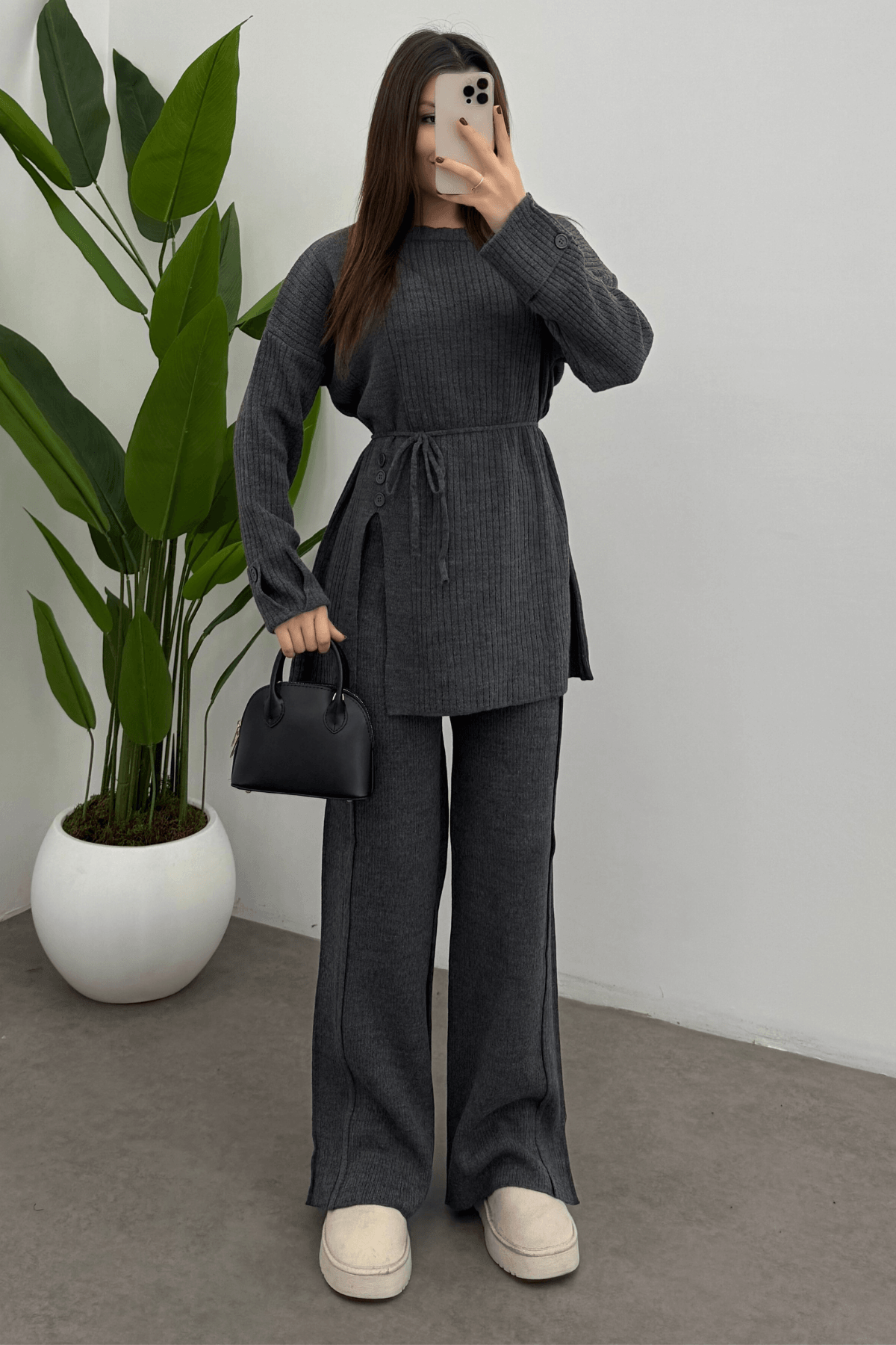 Kadın Gri Bel Bağlamalı Düğme Detaylı Fitilli Triko Kazak Pantolon İkili Takım