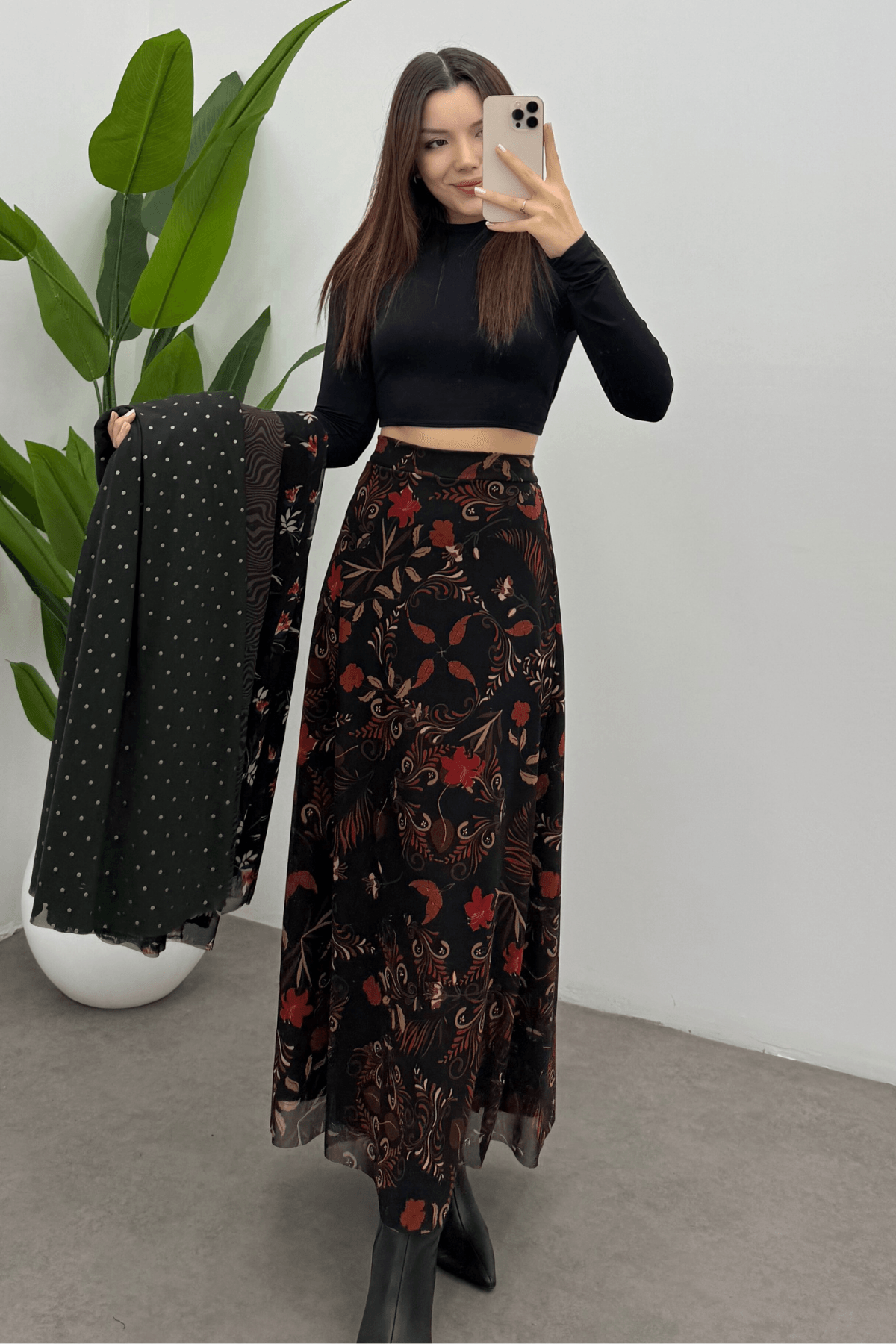  Kadın Kızıl Yaprak Baskılı Arka Lastik Detaylı Fermuarlı Maksi Tül Etek