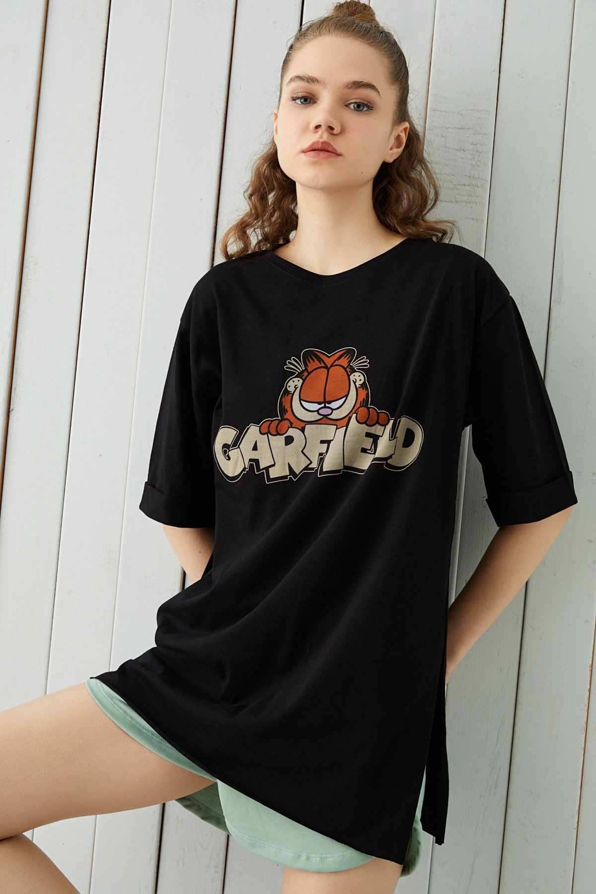 Kadın Siyah Garfield Baskılı Oversize Tshirt