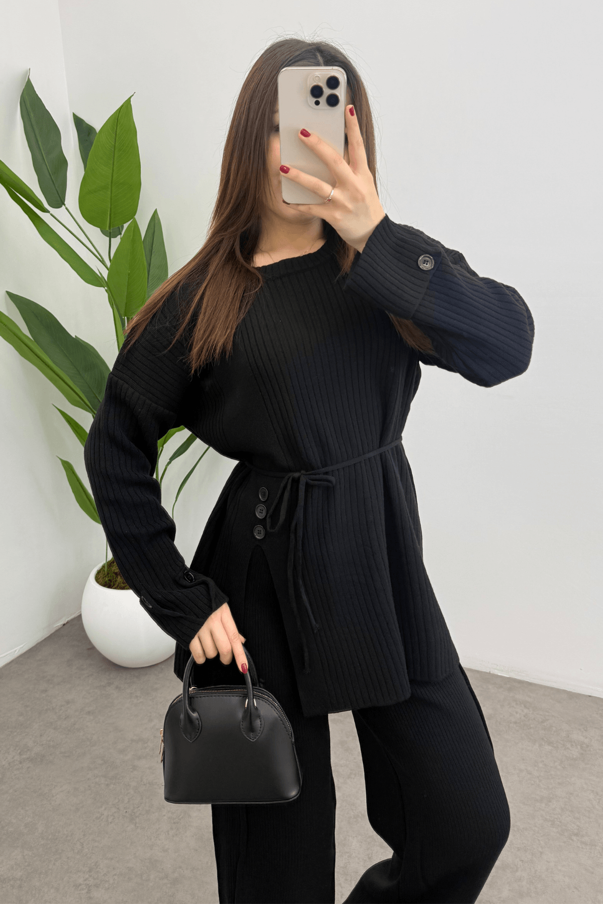 Kadın Siyah Bel Bağlamalı Düğme Detaylı Fitilli Triko Kazak Pantolon İkili Takım