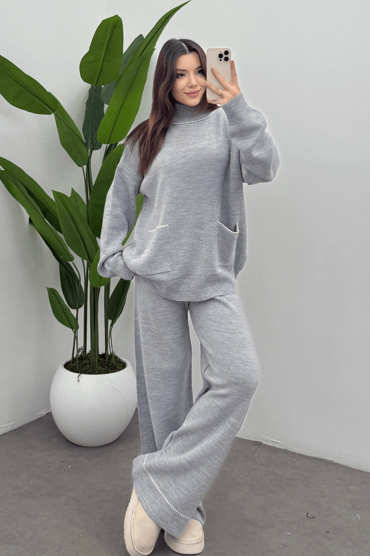 Kadın Gri Balıkçı Yaka Cep Detaylı Kazak Pantolon Triko Takım