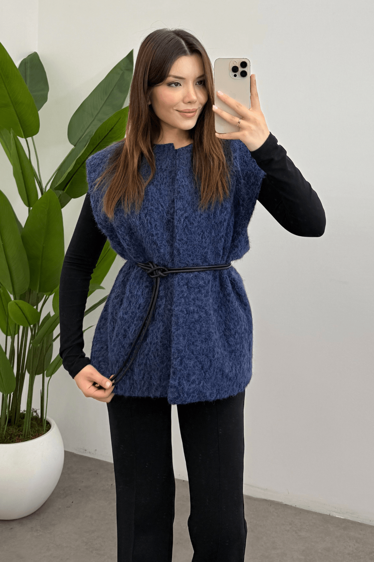 Lacivert Kemerli Kaşe Yelek