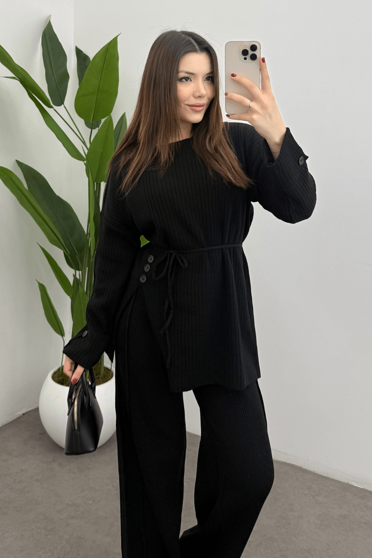 Kadın Siyah Bel Bağlamalı Düğme Detaylı Fitilli Triko Kazak Pantolon İkili Takım