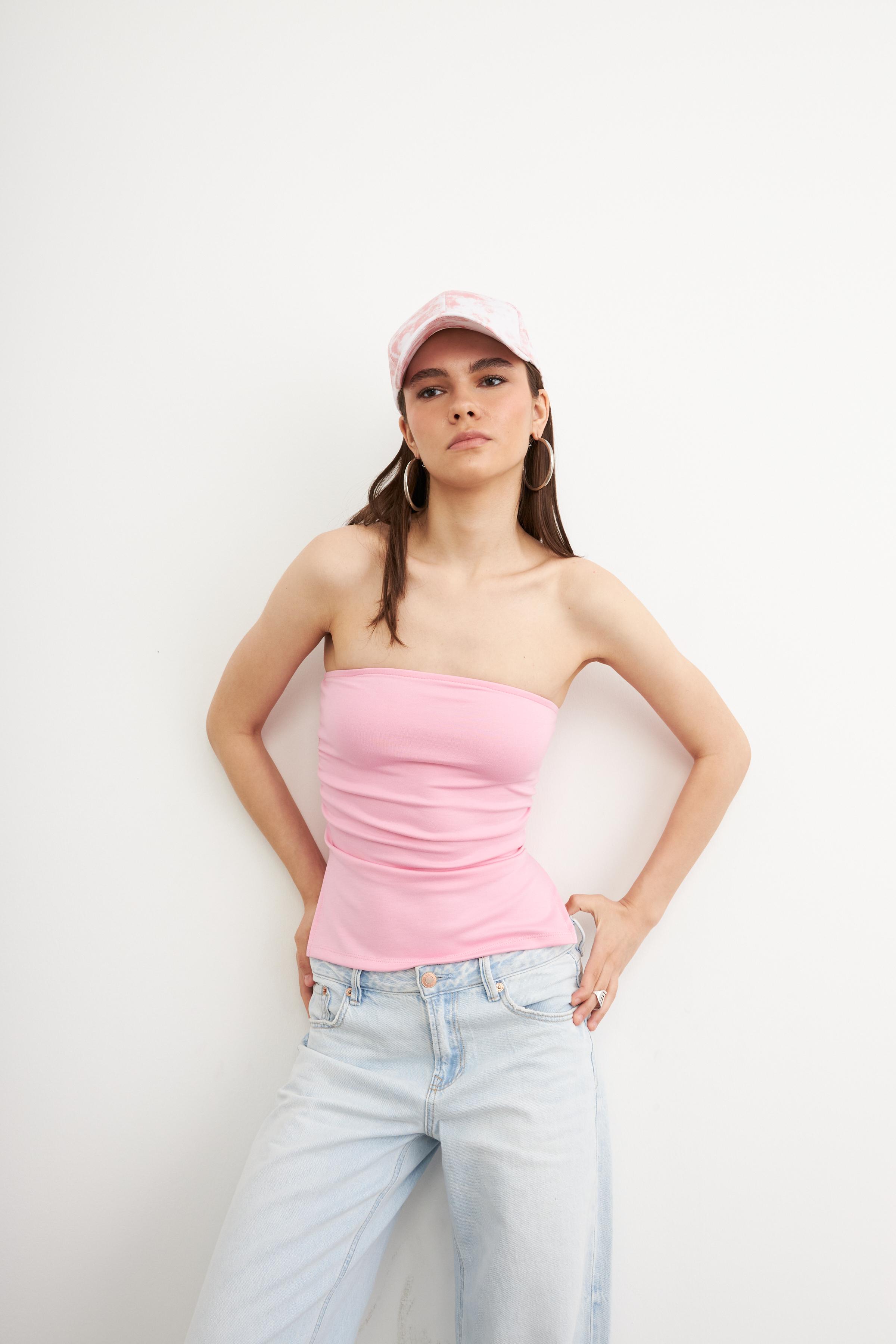 Kadın Pembe Straplez Yanları Yırtmaçlı Modal Yumuşak Dokulu Bluz
