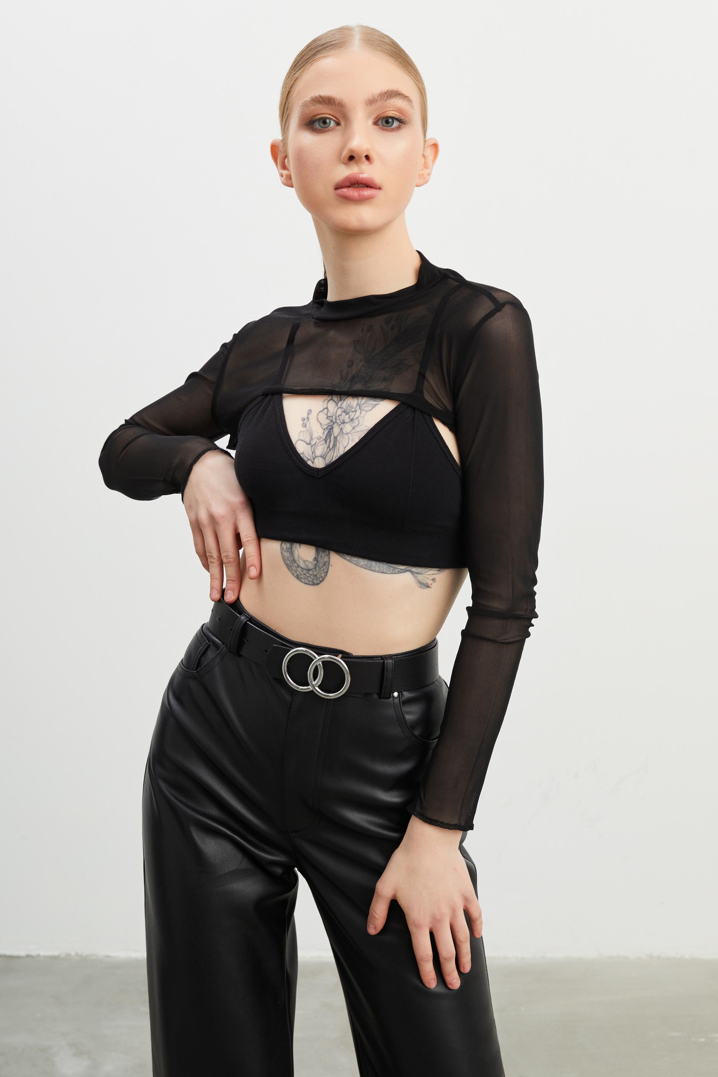 Kadın Ön Oval Tül Transparan Crop Bluz