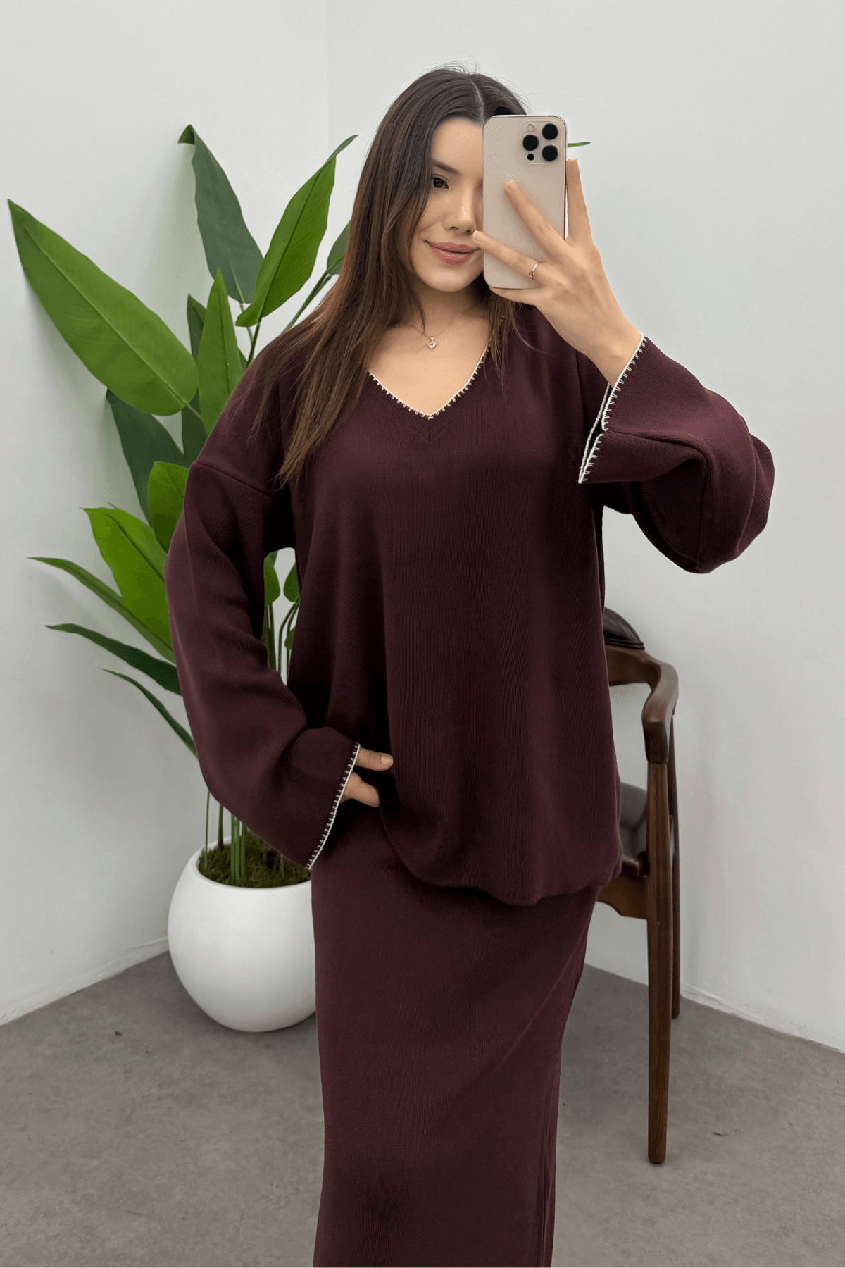 Kadın Bordo Çoban Dikiş Detaylı V Yaka Kazak Etek Triko Takım