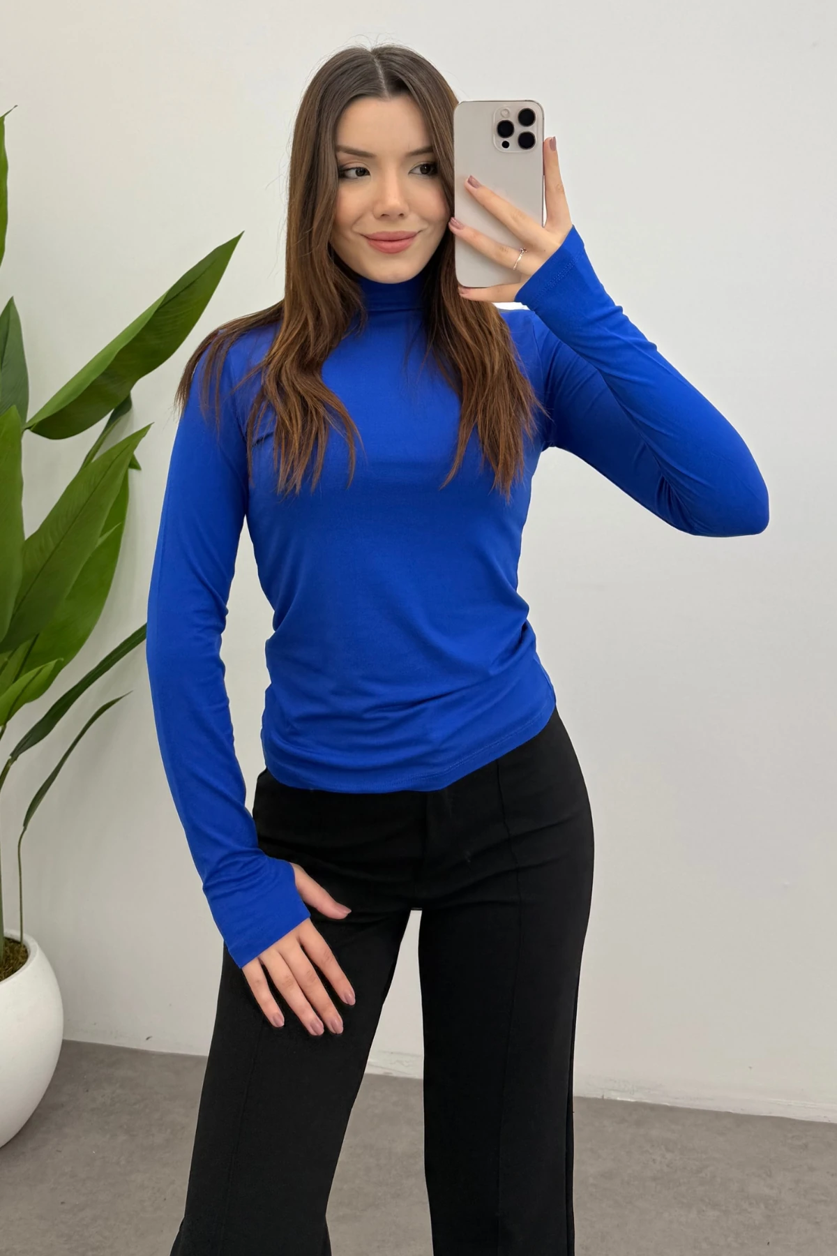 Kadın Saks Mavisi Parmak Detaylı Body