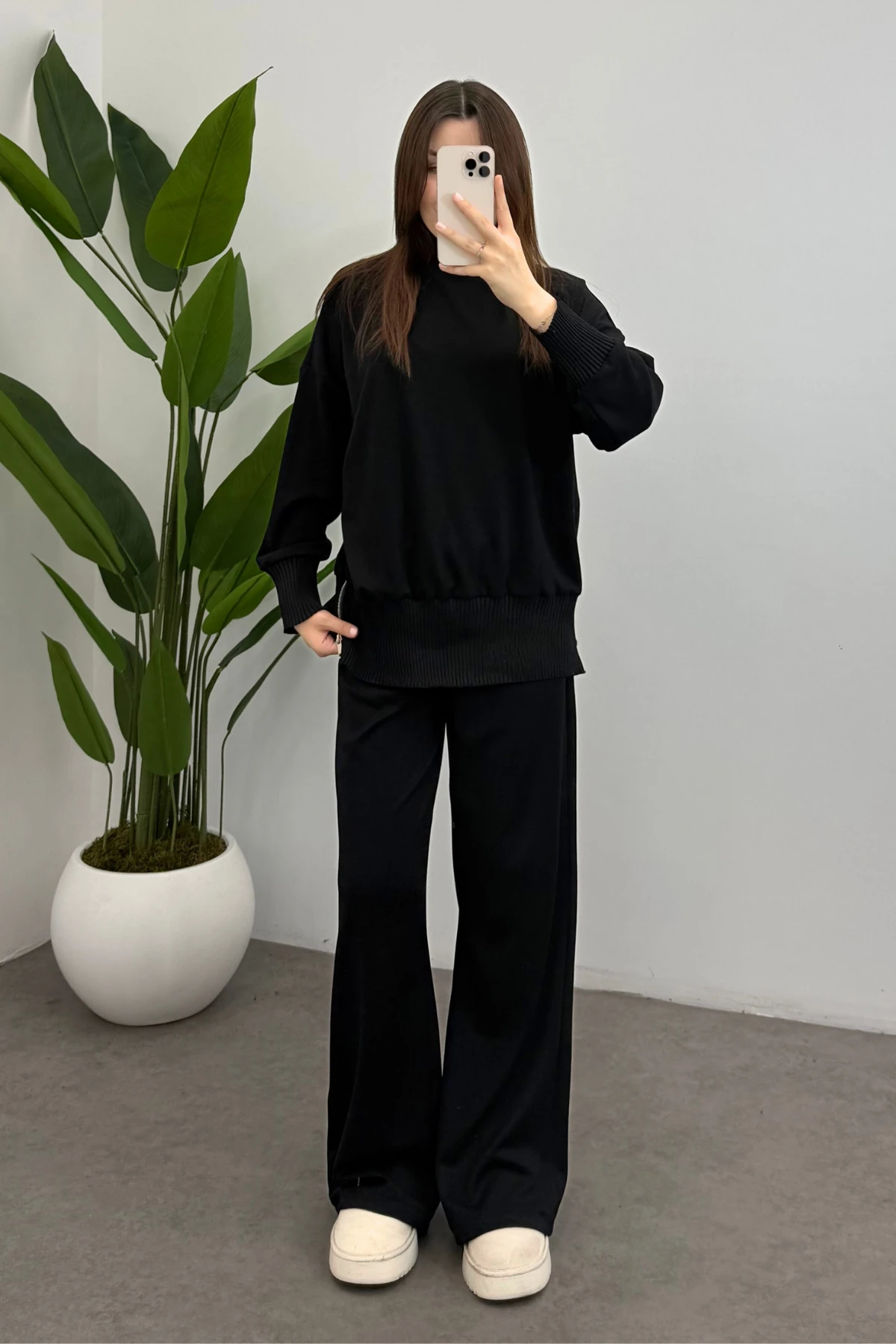 Kadın Siyah Balıkçı Yaka Yan Fermuar Detaylı Modal Takım