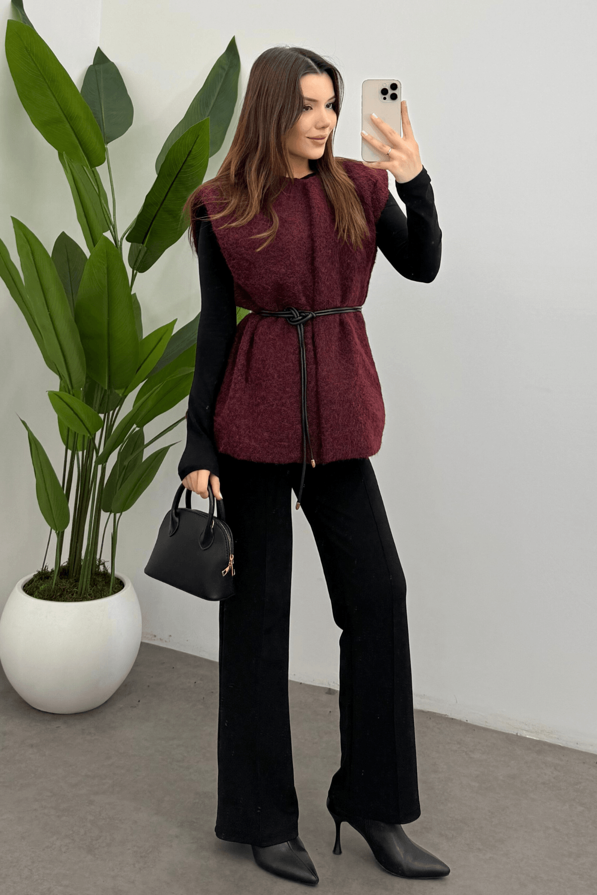 Kadın Bordo Kemerli Kaşe Yelek