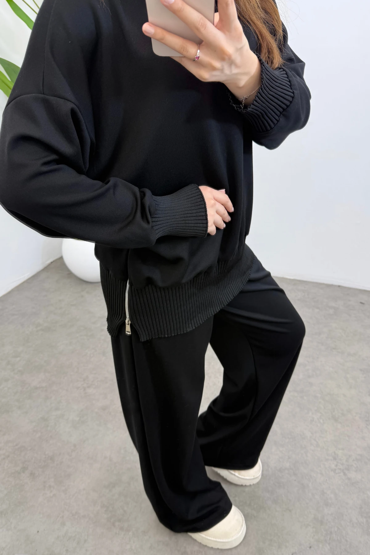 Kadın Siyah Balıkçı Yaka Yan Fermuar Detaylı Modal Takım