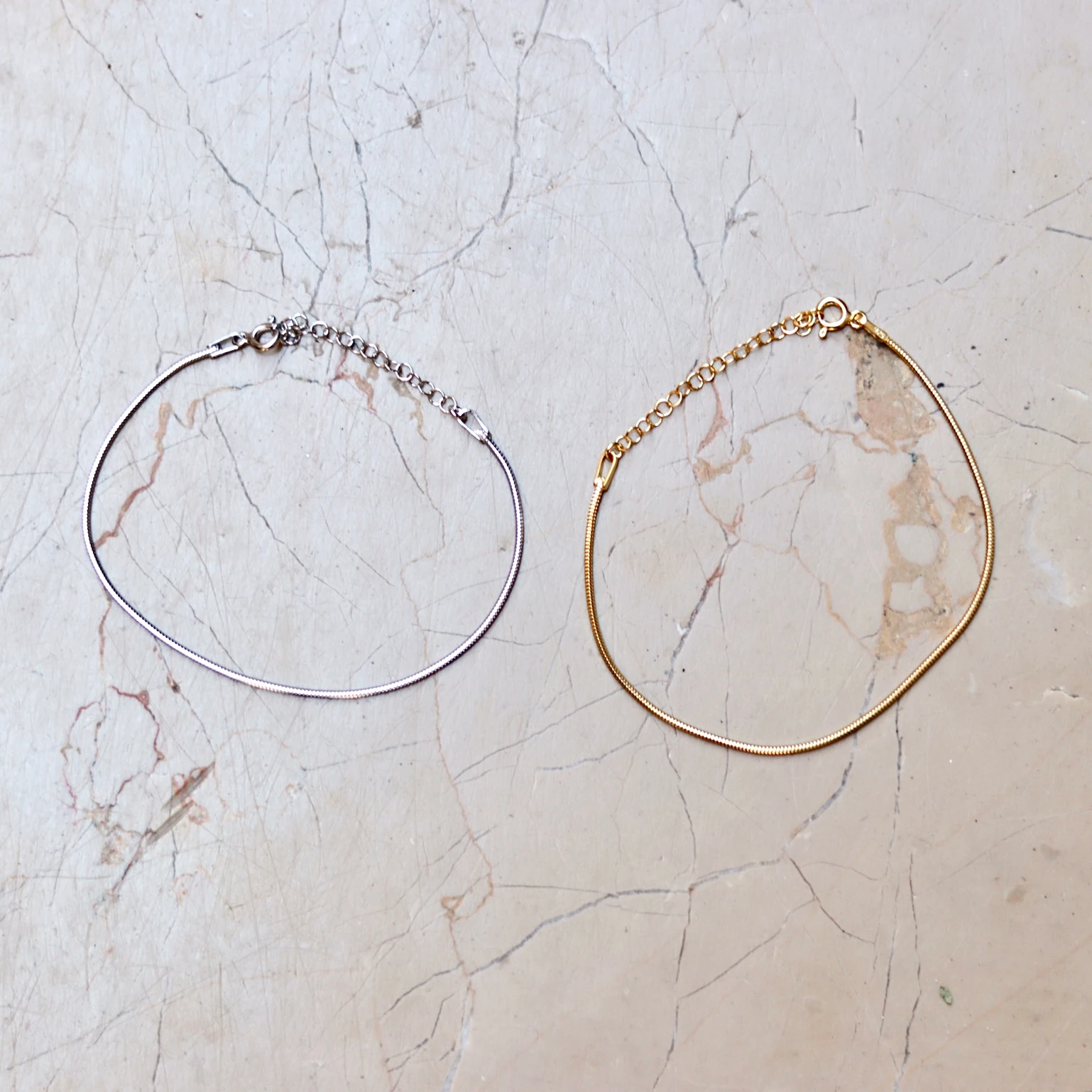 İnce Balık Kuyruğu Bileklik - 1.5 mm - Gold