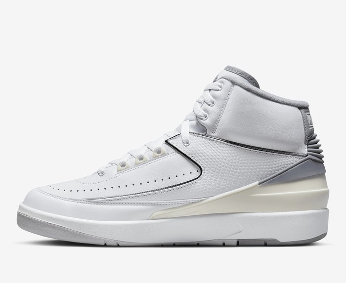 AIR JORDAN 2 RETRO 'WHITE/CEMENT GREY-SAIL-BLACK'