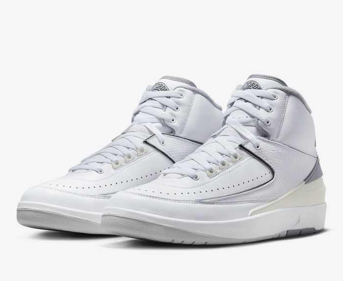 AIR JORDAN 2 RETRO 'WHITE/CEMENT GREY-SAIL-BLACK'