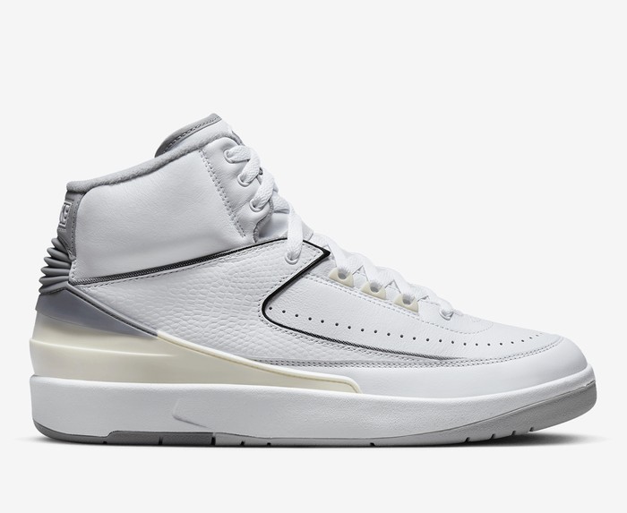 AIR JORDAN 2 RETRO 'WHITE/CEMENT GREY-SAIL-BLACK'