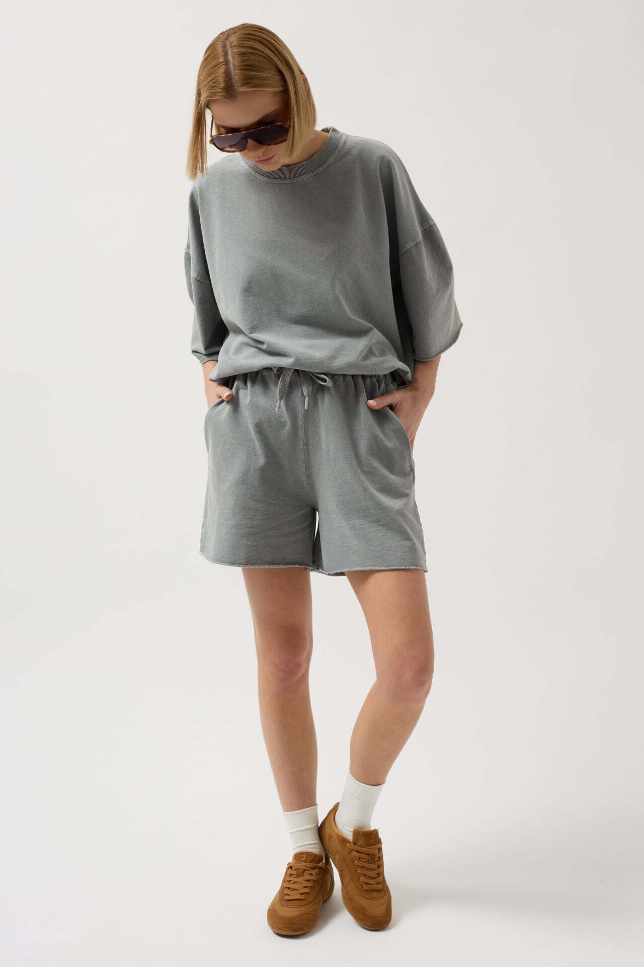 Oversize Lazer Kesim Bisiklet Yaka Gri T-Shirt