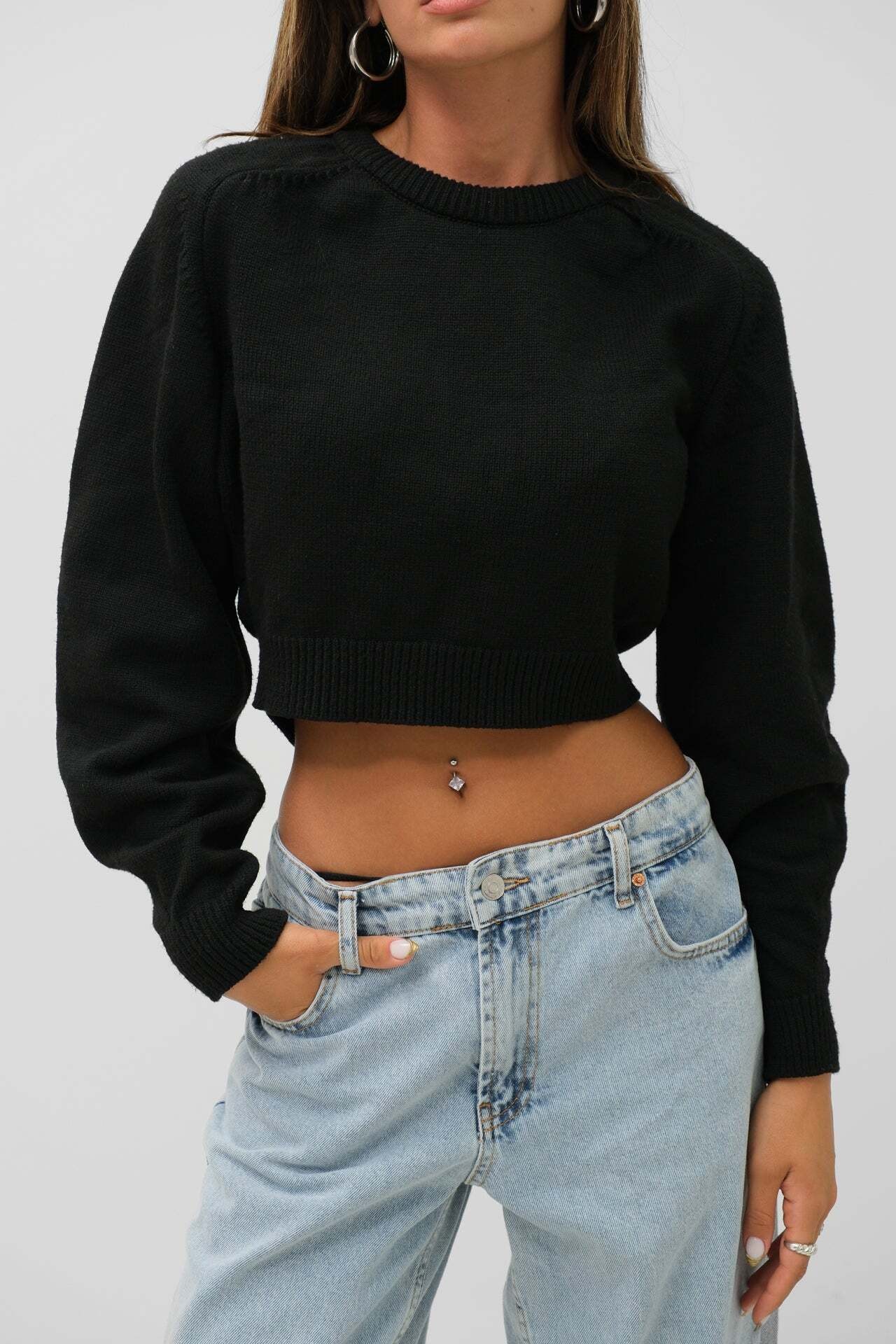 Reglan Kol Crop Siyah Triko Kazak