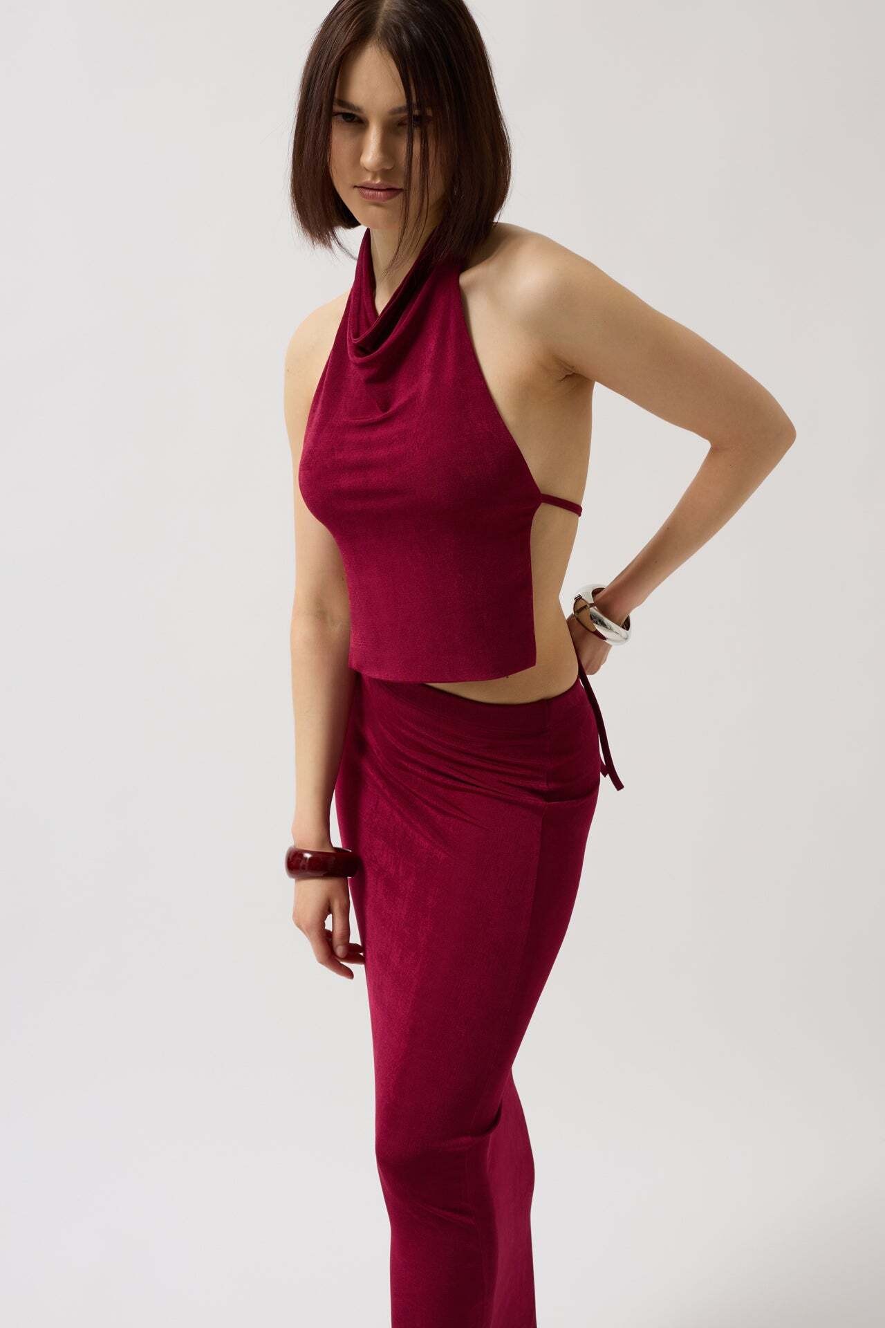Yarım Balıkçı Sırt Dekolte Crop Bordo Bluz