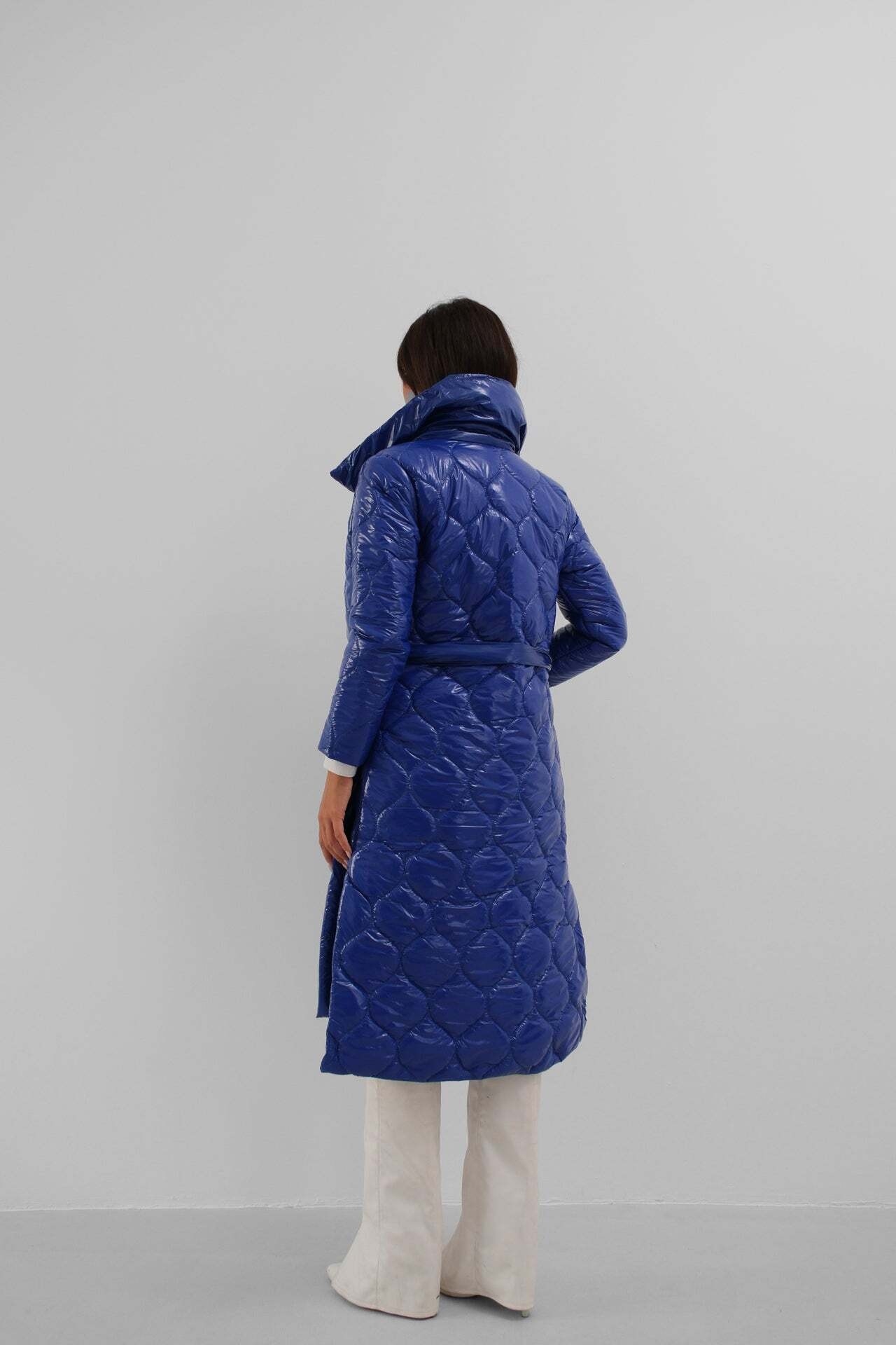 Kemerli Rugan Şişme Saks Maxi Mont