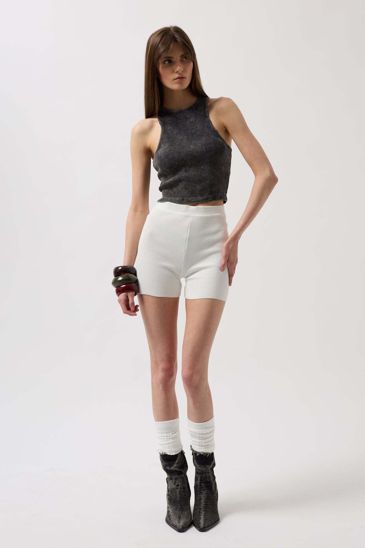 Yıkamalı Halter Yaka Crop Siyah Bluz