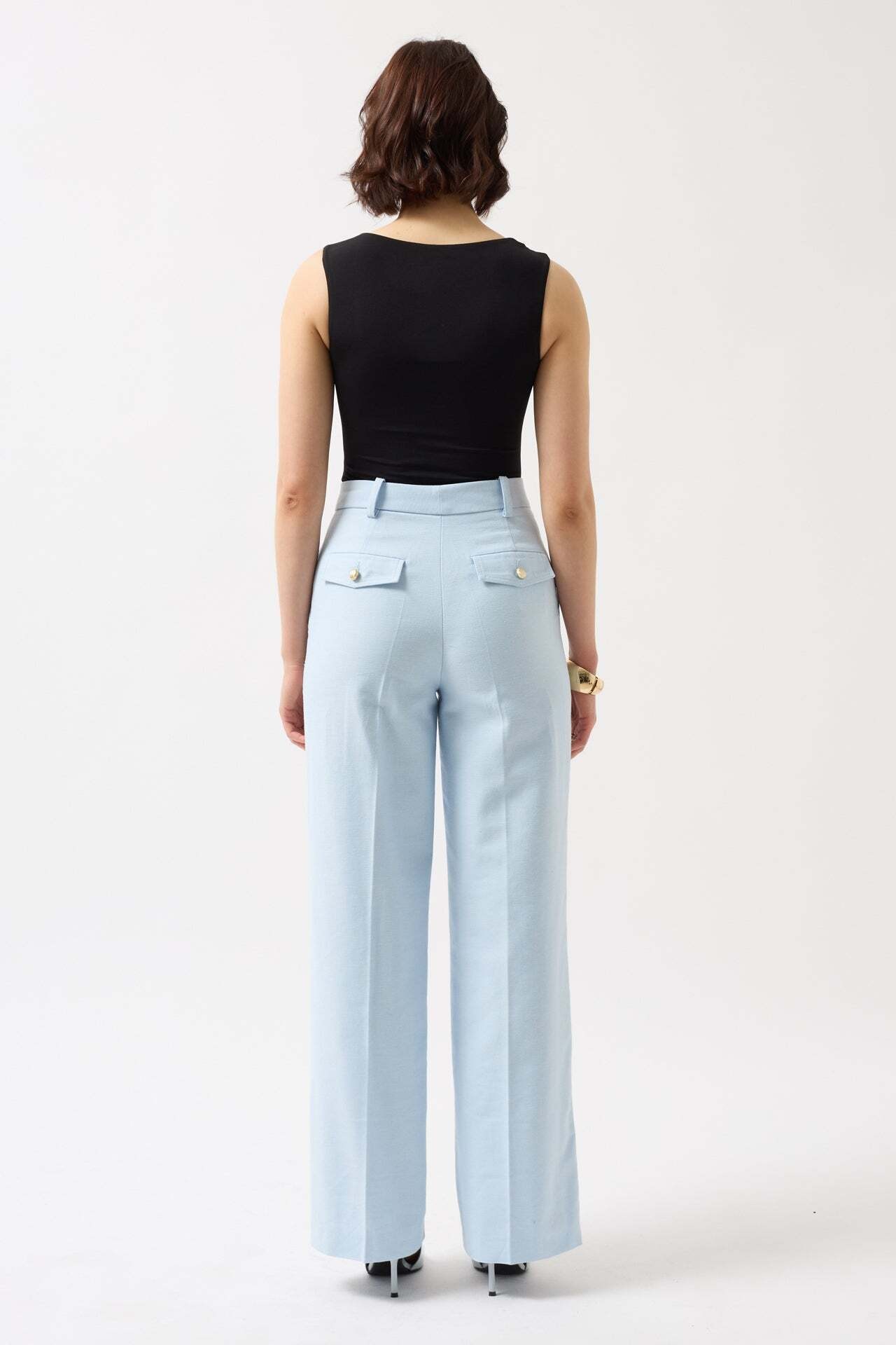 Kare Yaka Kalın Askılı Siyah Bodysuit