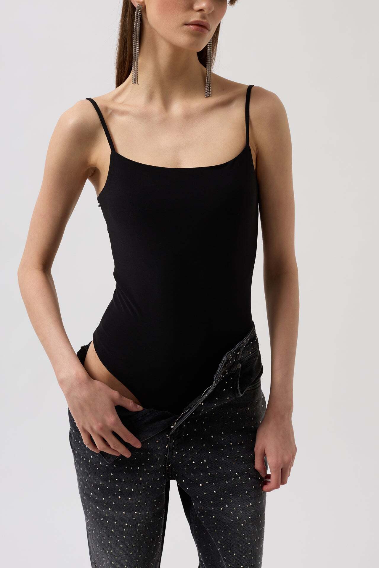 İp Askılı Siyah Bodysuit